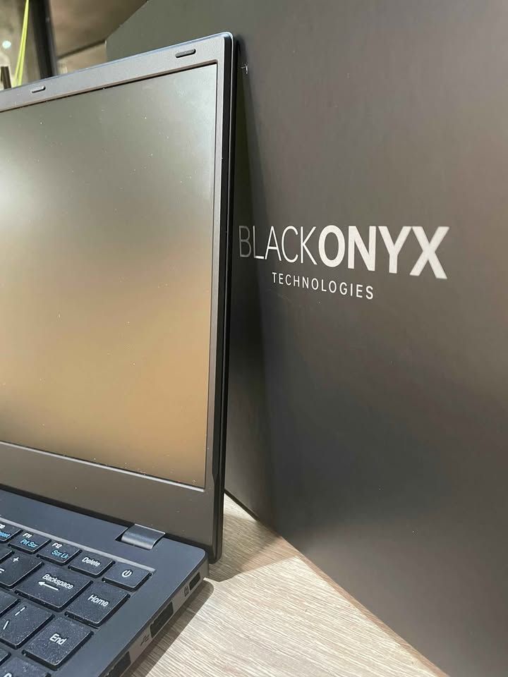 BLACK ONYX 14” LAPTOP_1