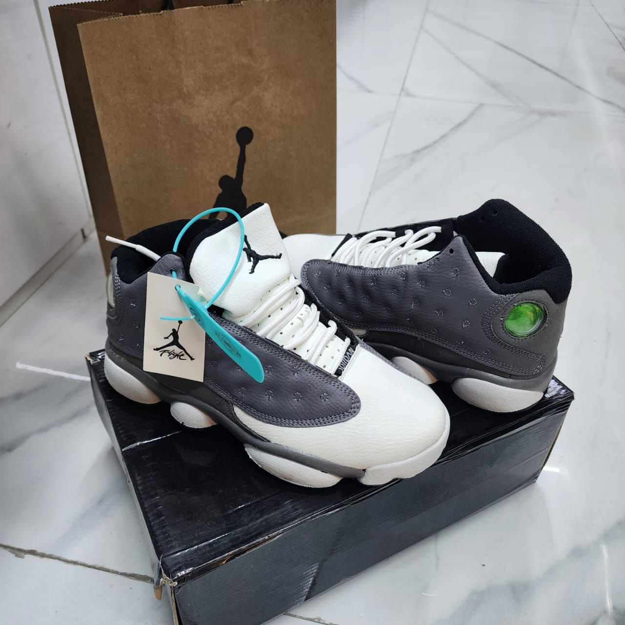 Jordan 13- gray_0