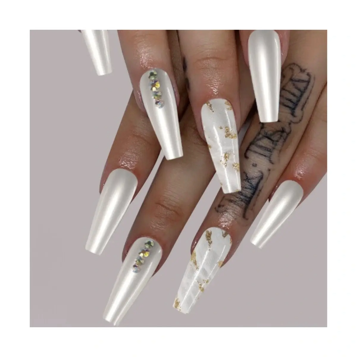 SET DE UÑAS 30 U GOMA Y STICK BLANCO/PIEDRA/BRILLA (6936505103042)_1