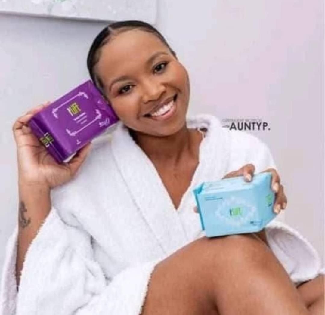 SERVIETTE HYGIENIQUE ANIONIQUE_1