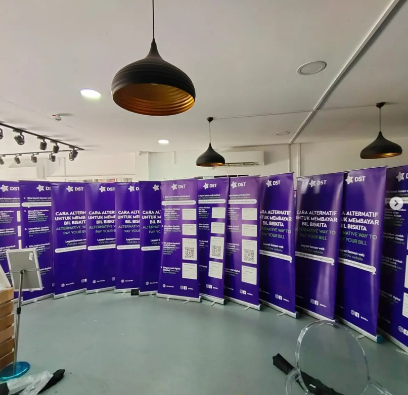Roll-up banner_2