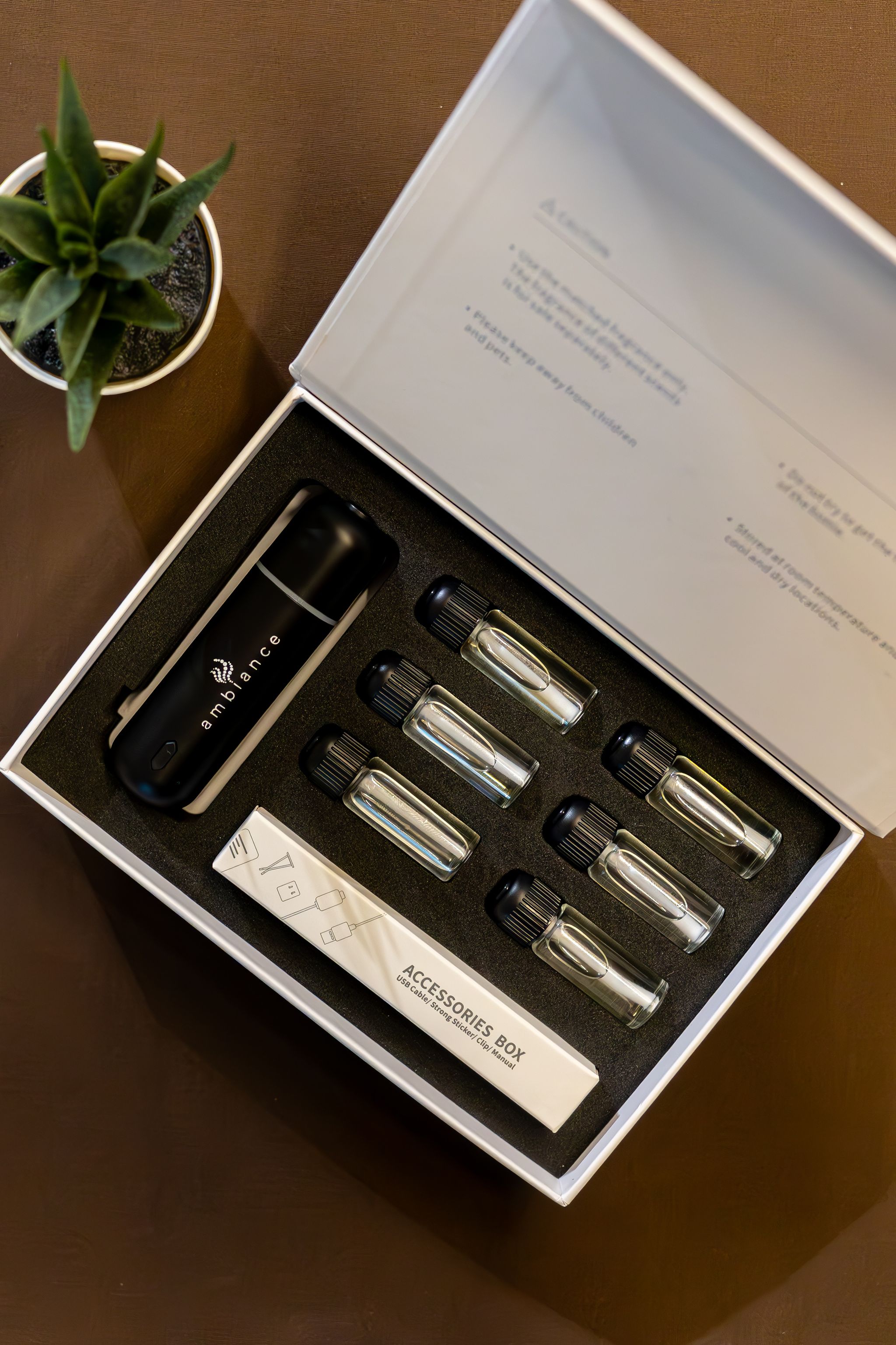 Ambiance Smart CAR Diffuser - with 6 Scents_0