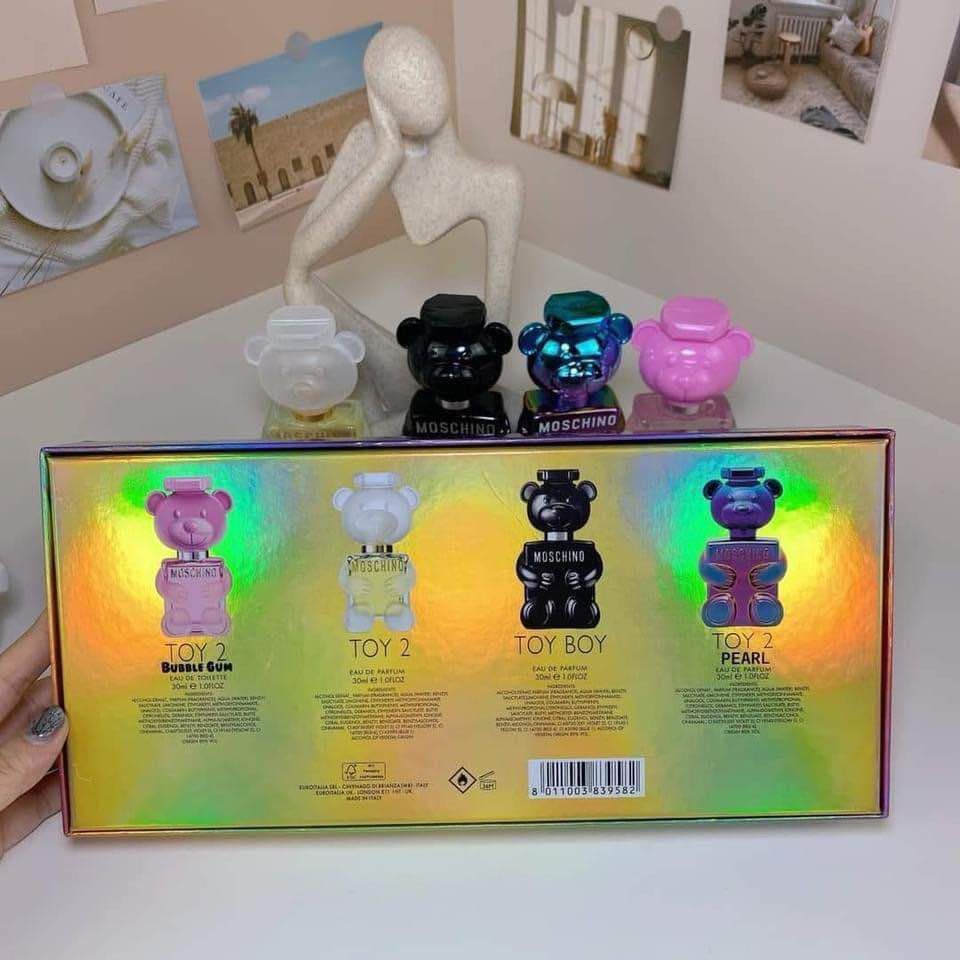 Moschino Gift Set _0