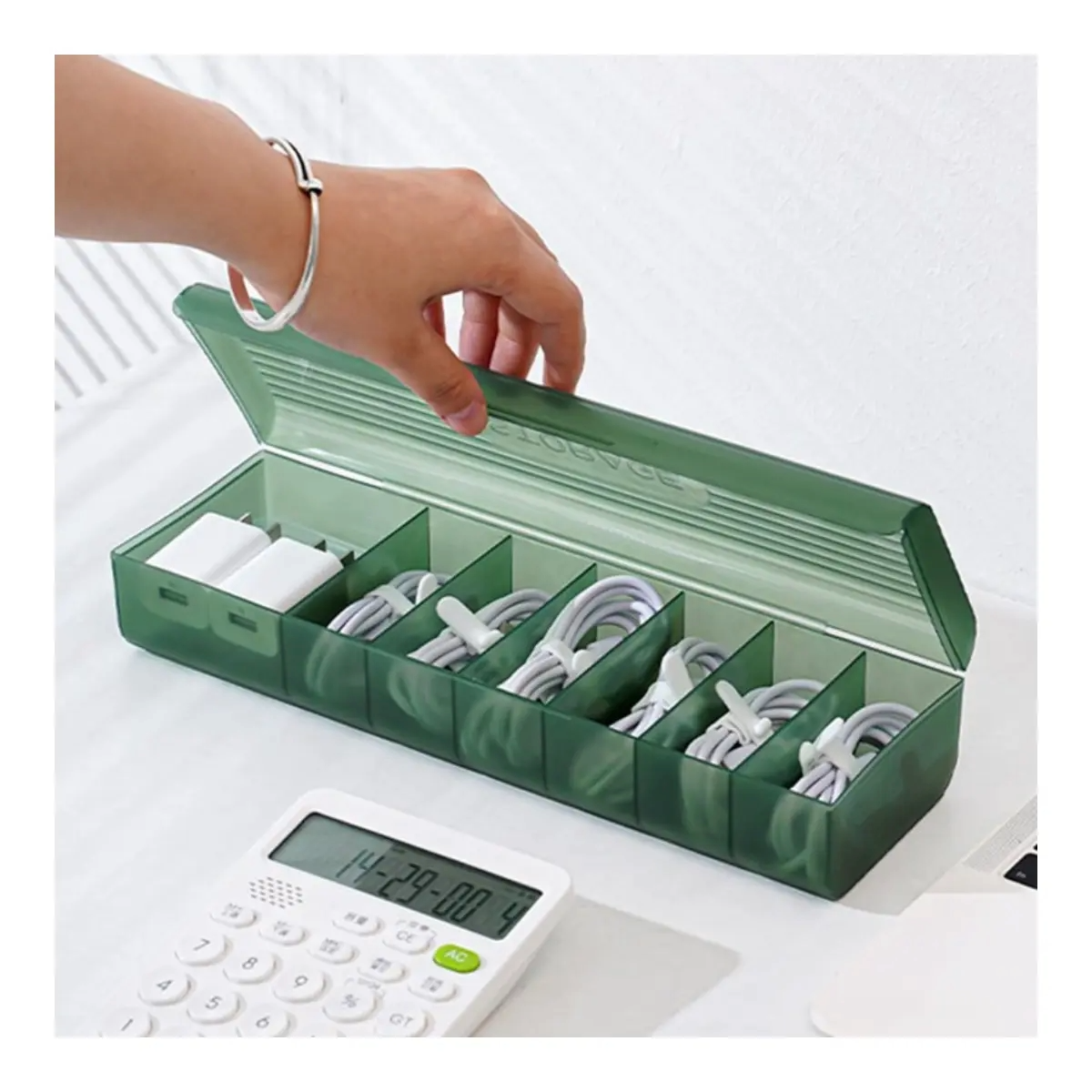 ORGANIZADOR PLAST *CON TAPA* 28X9X6CM 7 COMP_1