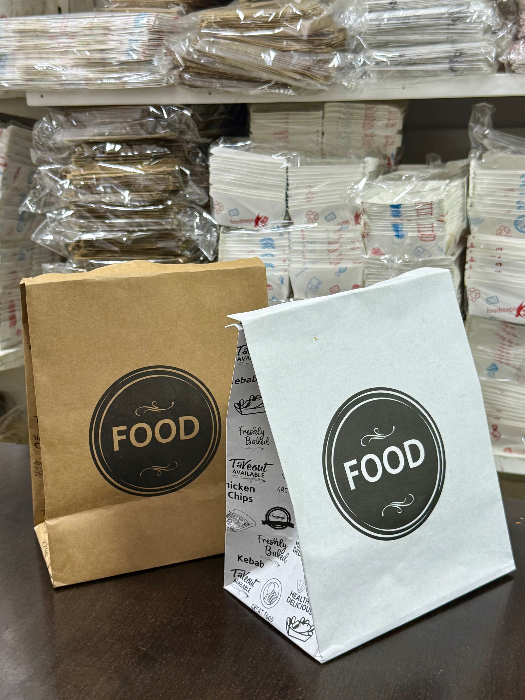 DELIVERY TAKEOUT BAGS - GENERIC DESIGN / “FOOD TO GO” WHITE & BLACK  - 2 SIZES _1