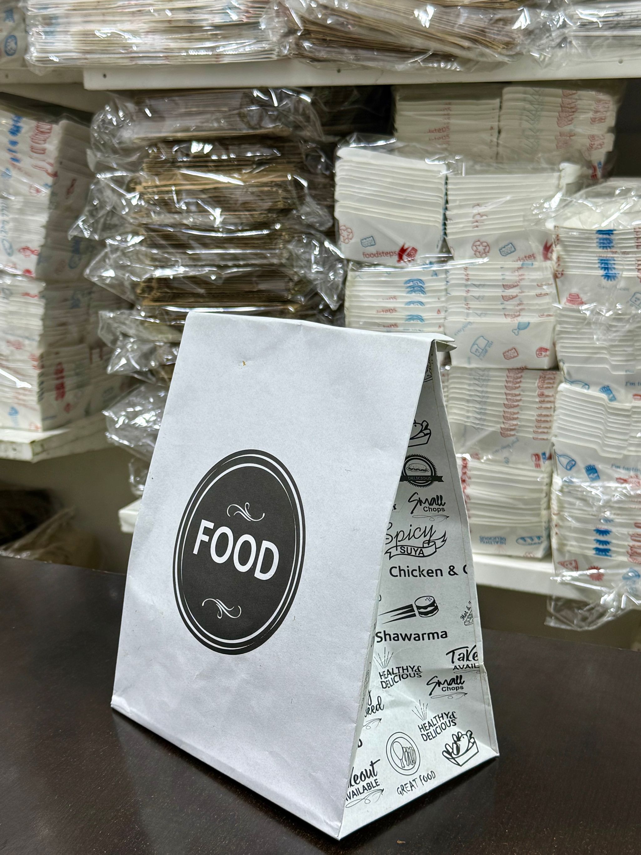 DELIVERY TAKEOUT BAGS - GENERIC DESIGN / “FOOD TO GO” WHITE & BLACK  - 2 SIZES _2
