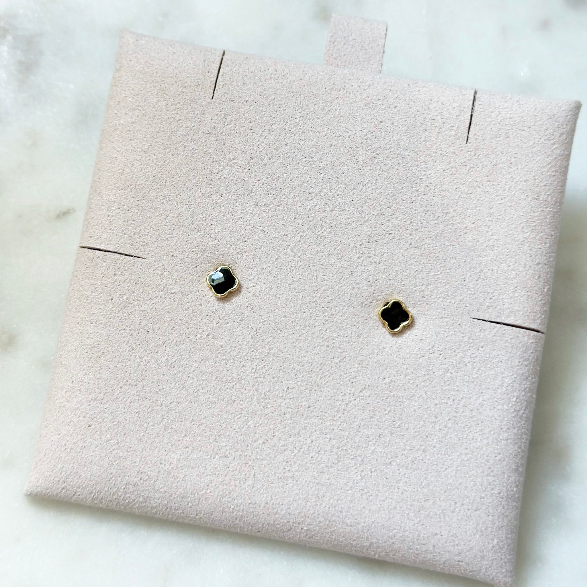 Black Mini Treb Stud_1