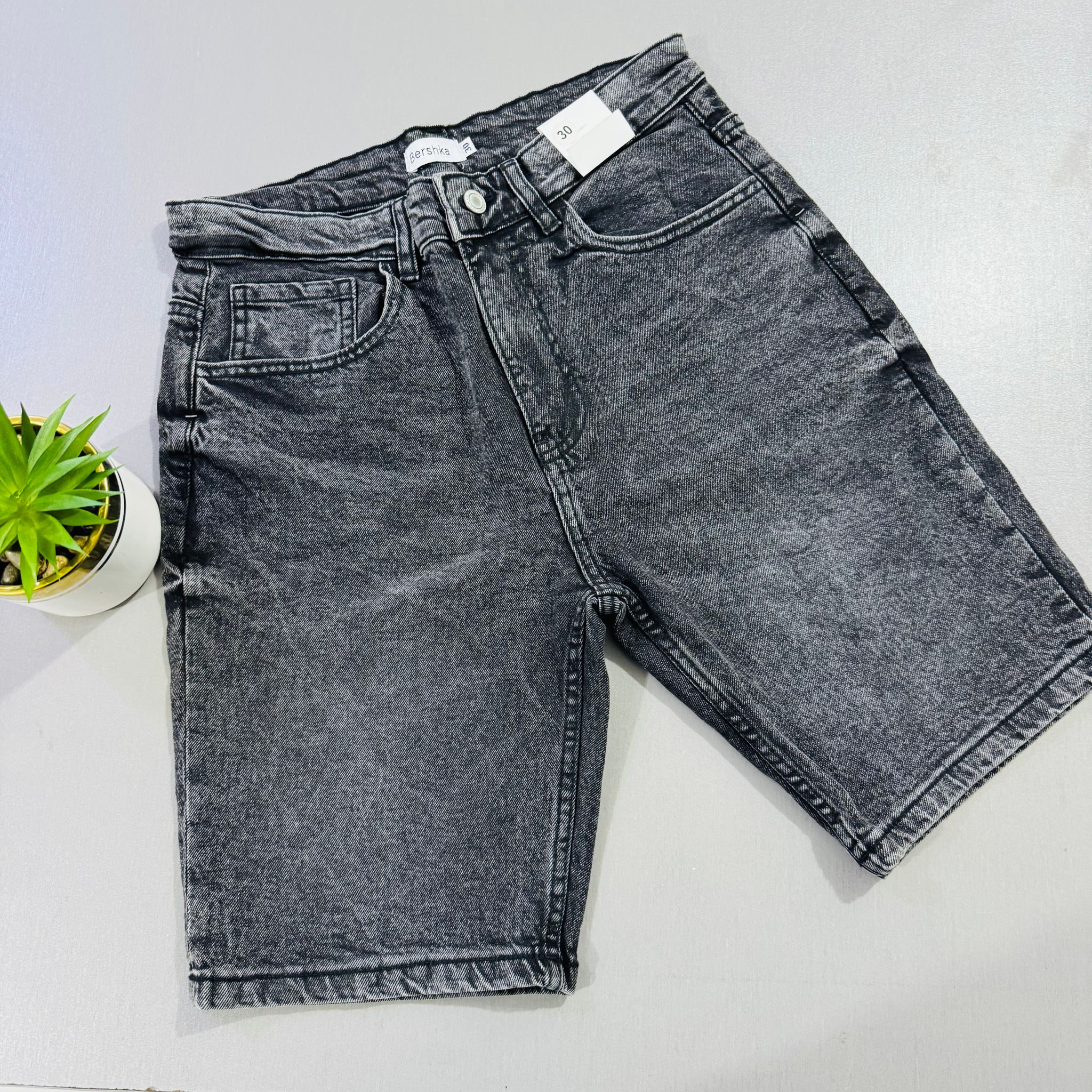 JEANS SHORTS BERSHKA - GREYISH BLACK _0