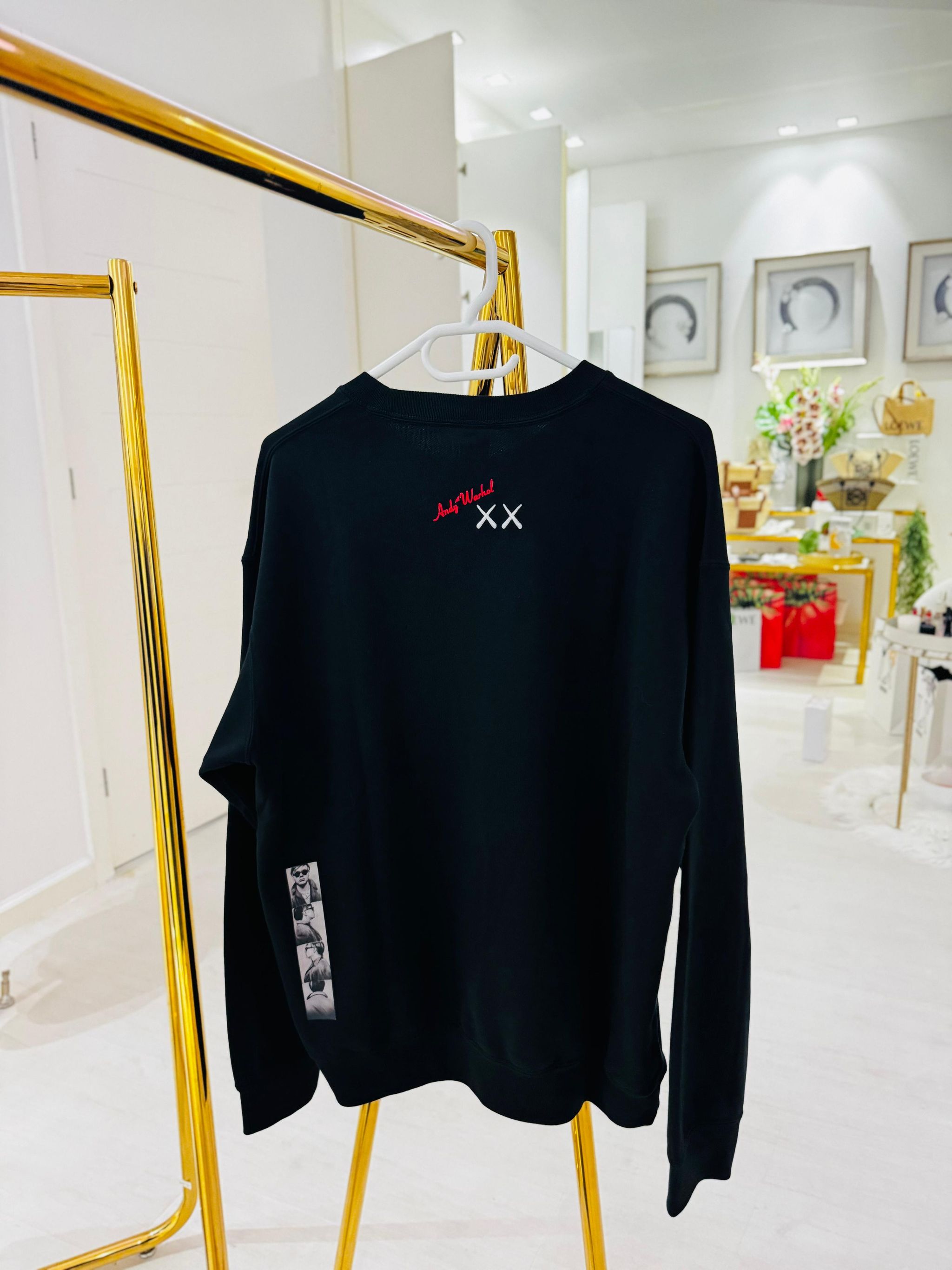 Sweater exclusivo Kaws _2