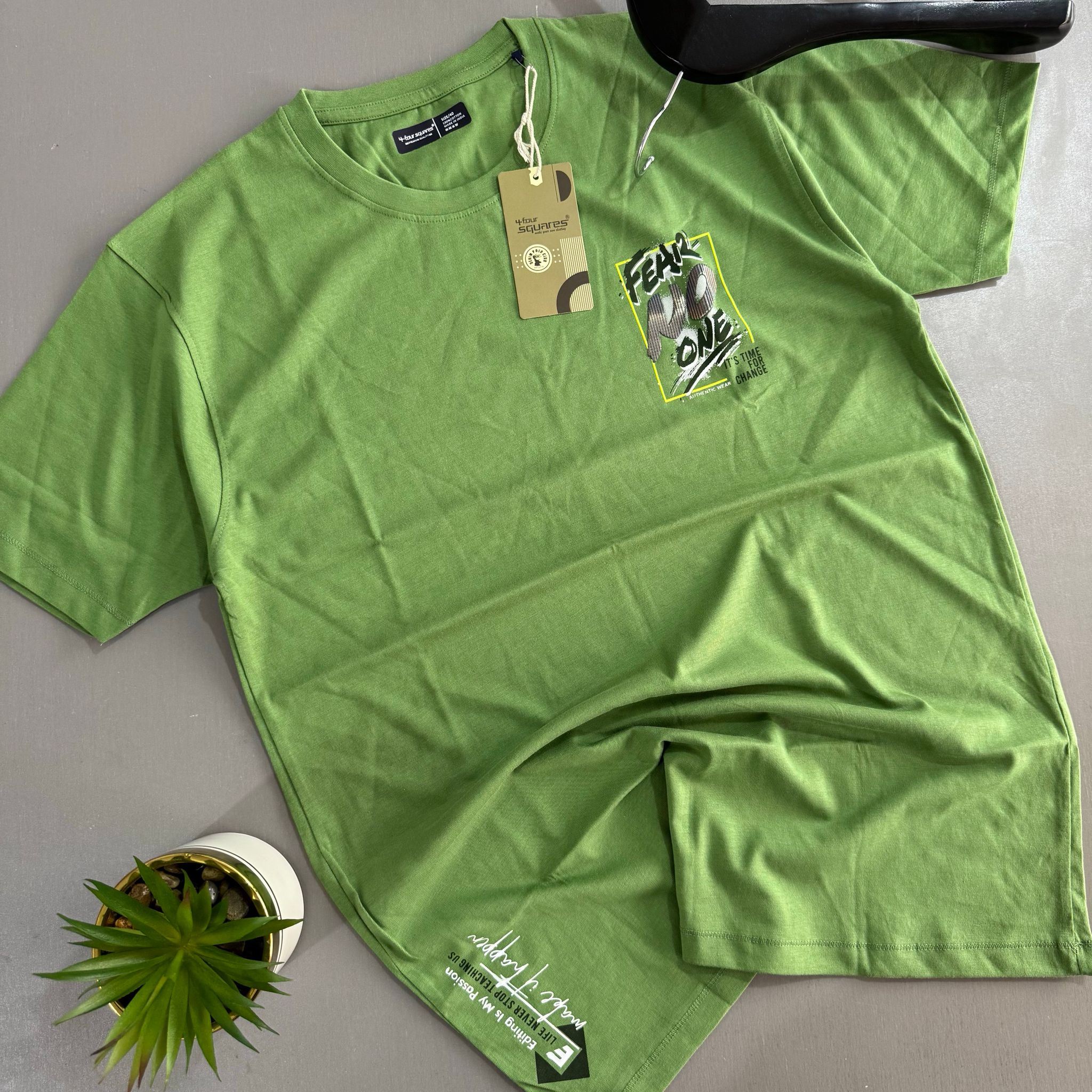 Four Square Graphic Printed Shirt- GREEN_0