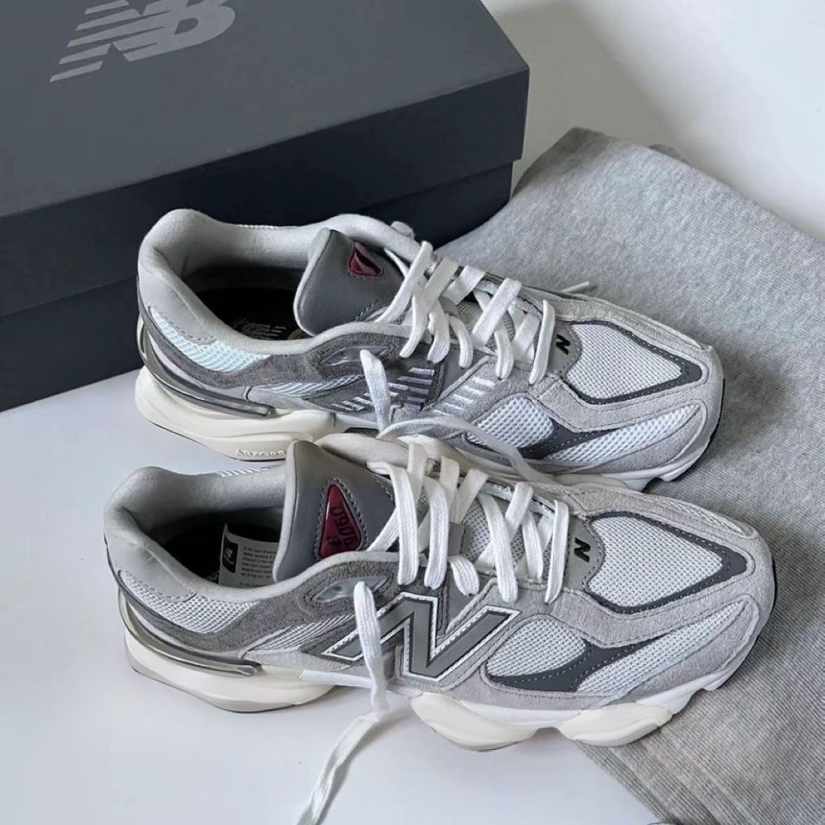 NB 9060 - gray_1