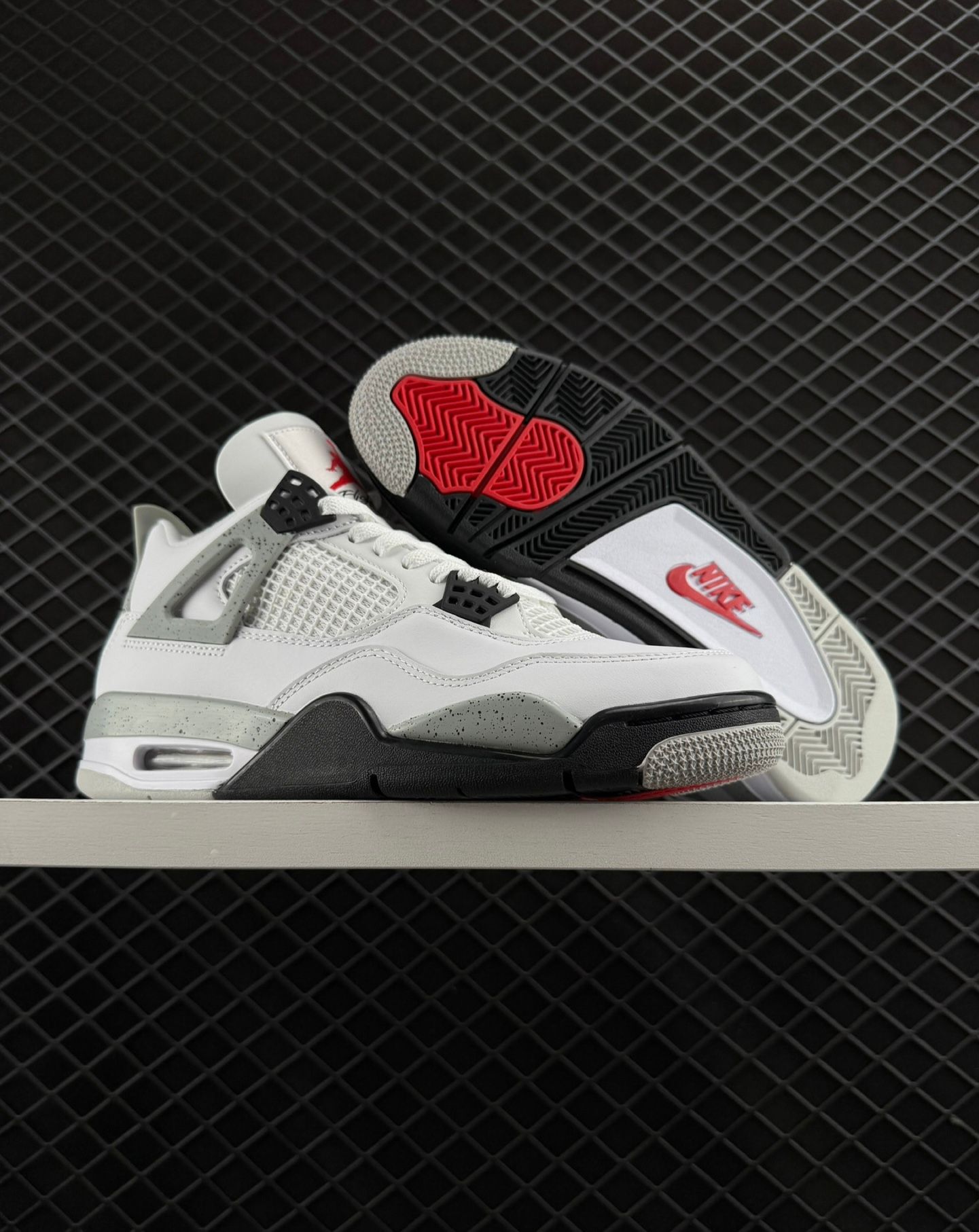 AIR JORDAN 4 RETRO_2