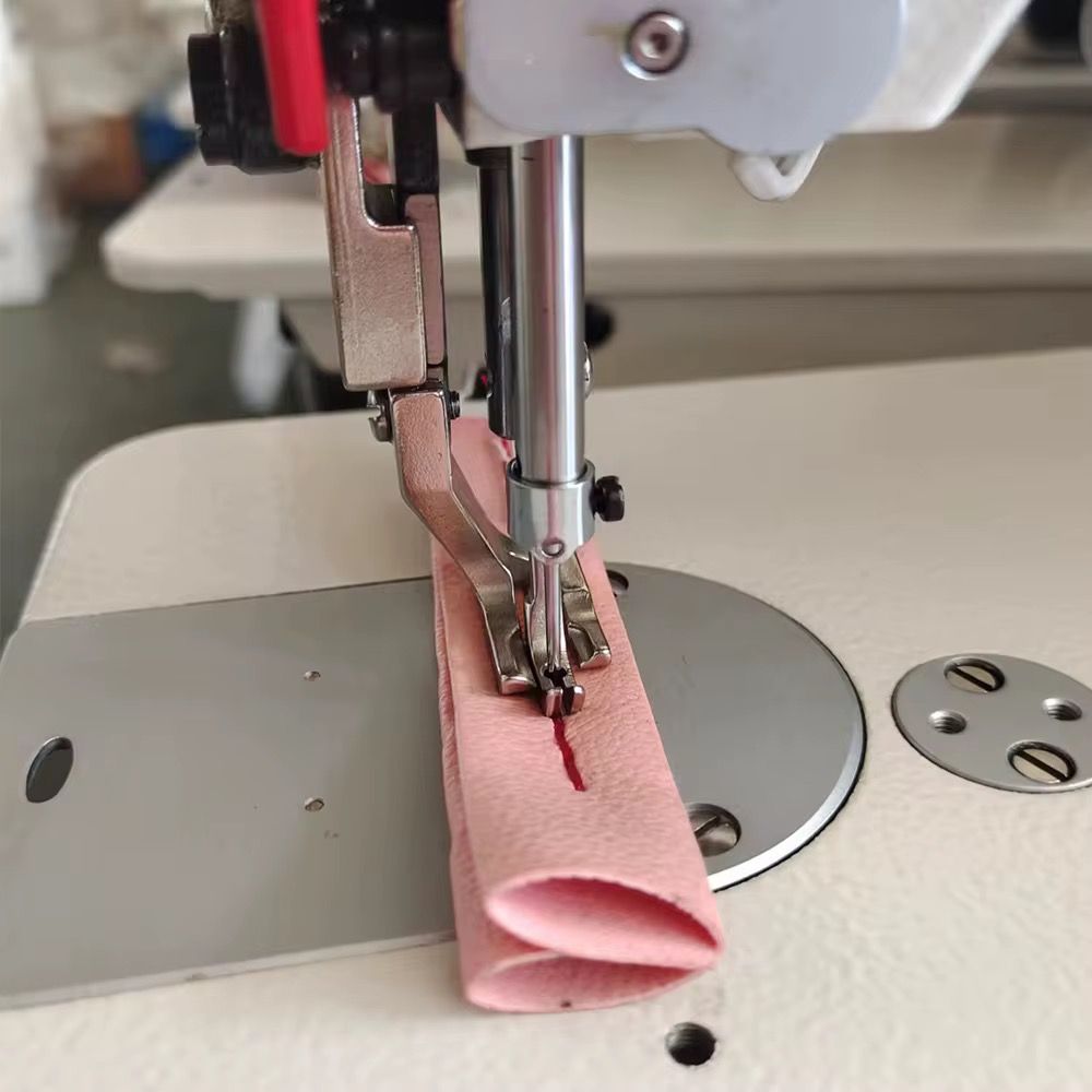 MC 0303 Head Only Cheap Price Heavy Duty Walking Foot Leather Industrial Single Needle Lockstitch Sewing Machine_1