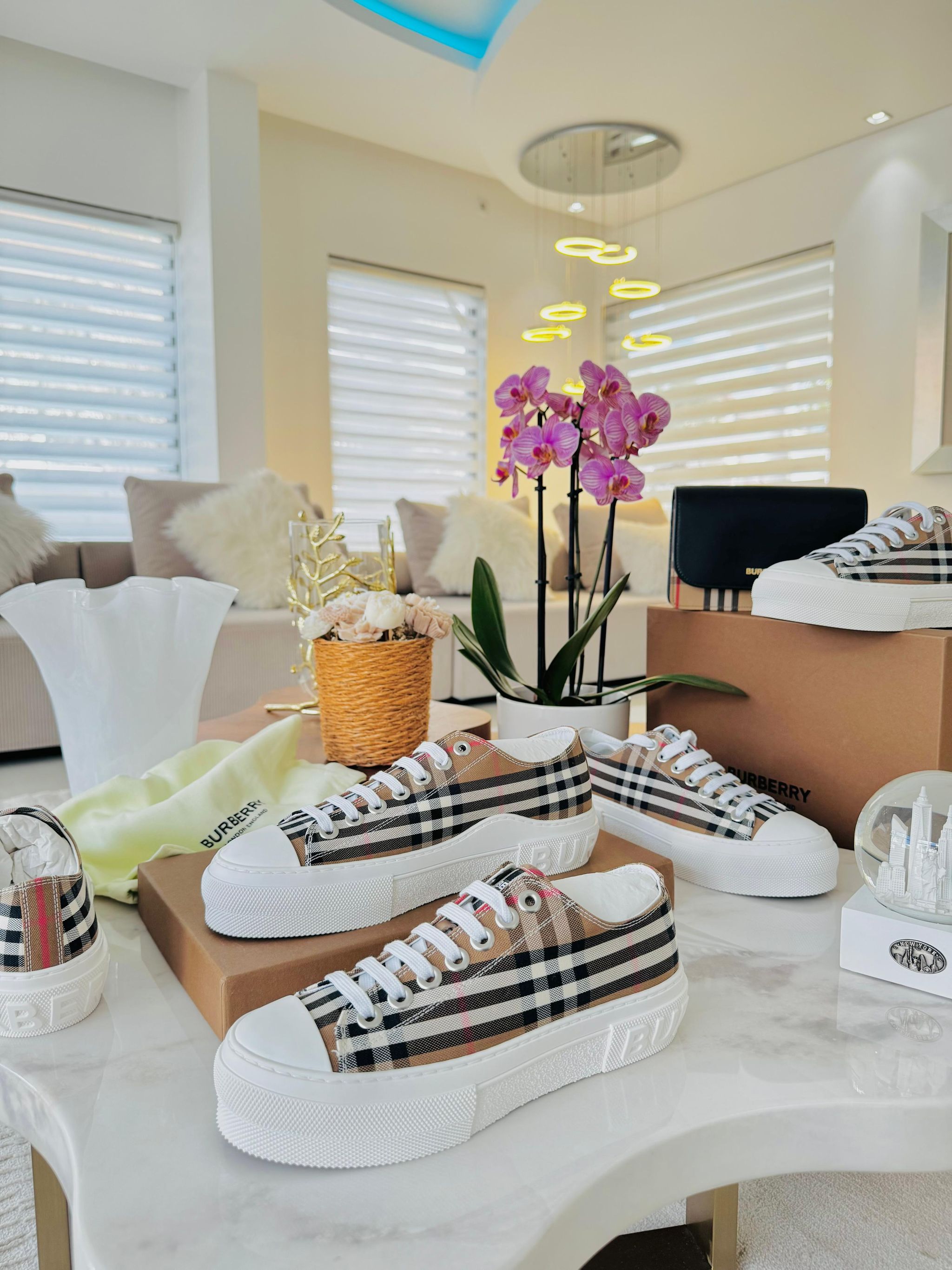 ‼️Promoção - sapatilhas Burberry house check reverse _4