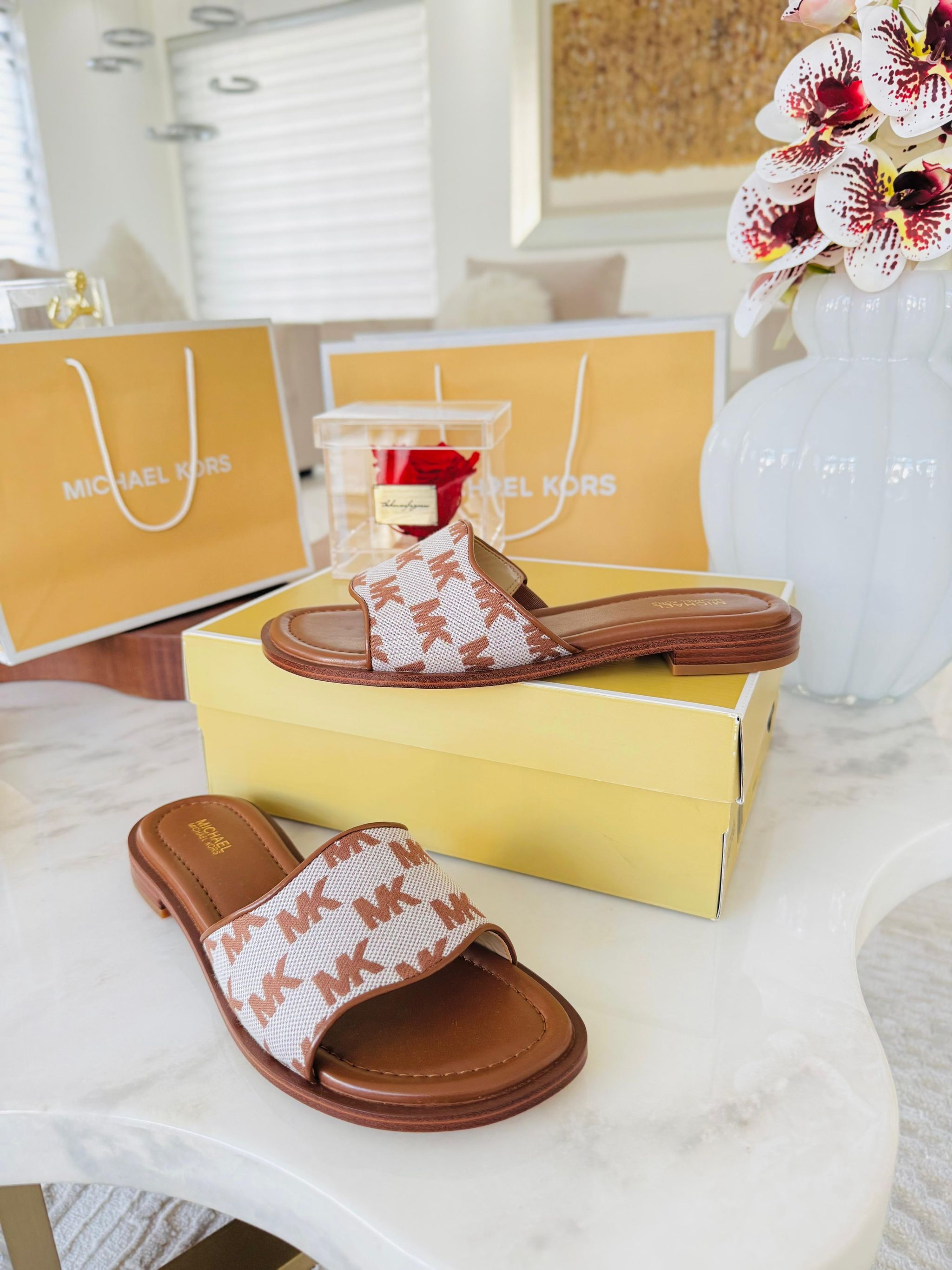 Chinelos Micheal kors  _1