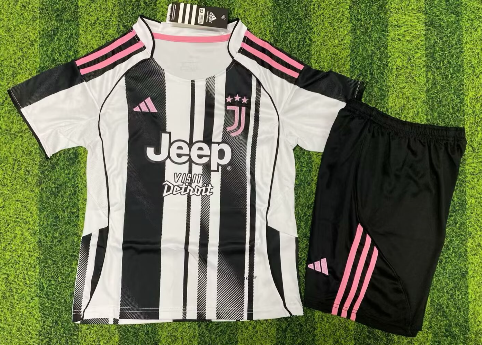 Conjunto Juventus 25/26_0
