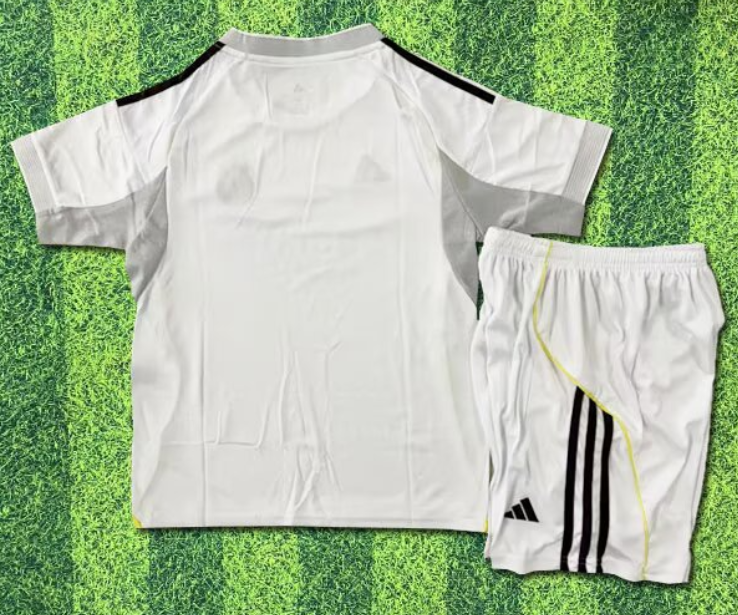 Conjunto Real Madrid CF 25/26 _1