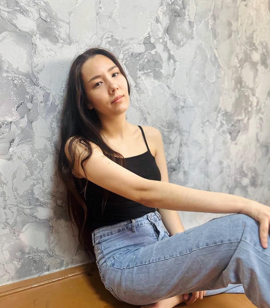 Uzbekistan Surrogacy & Egg Donor | 1998, Blood Type A, 173cm, 54kg | Medical Representative | ID #10120_2