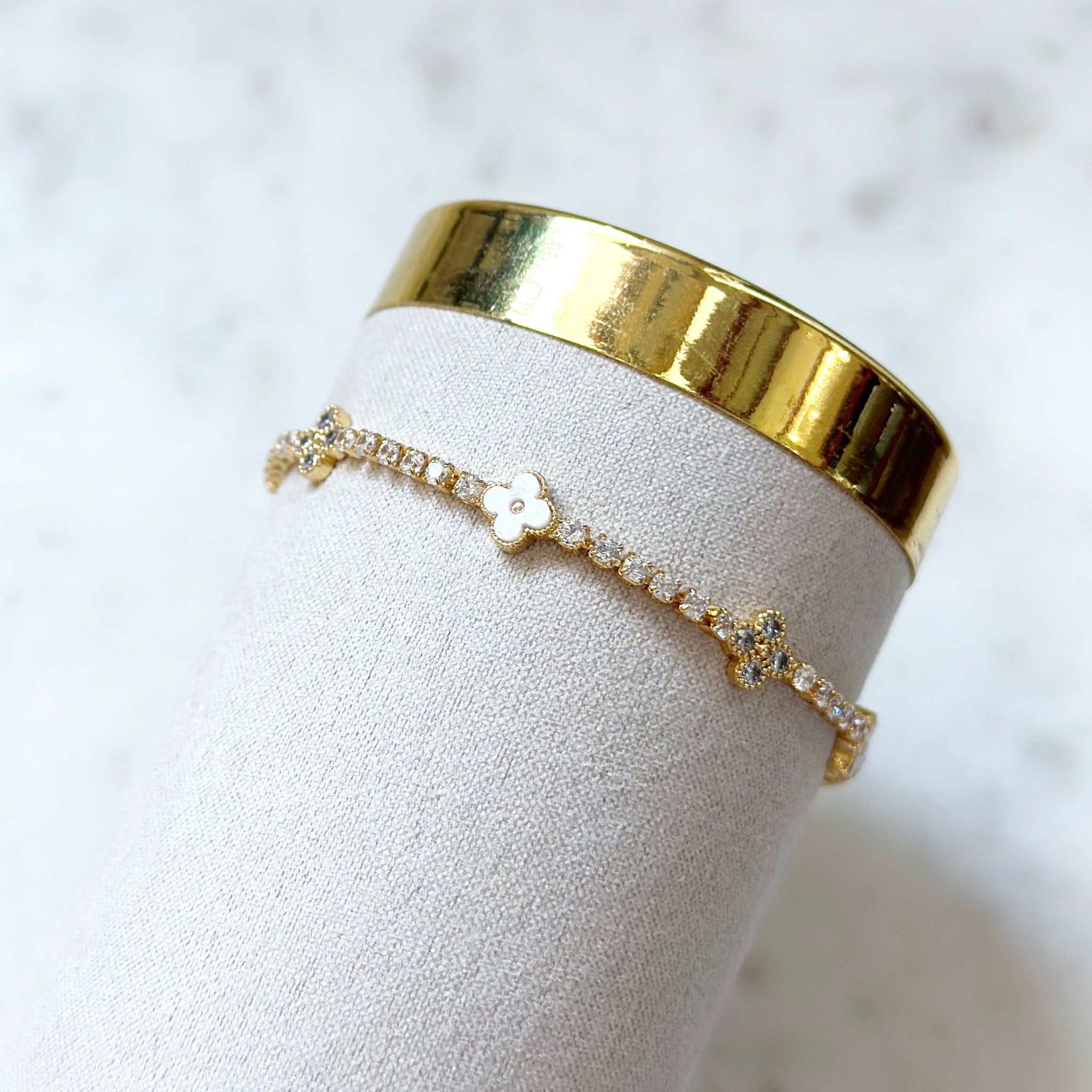 Shiny Treb Bracelet_2