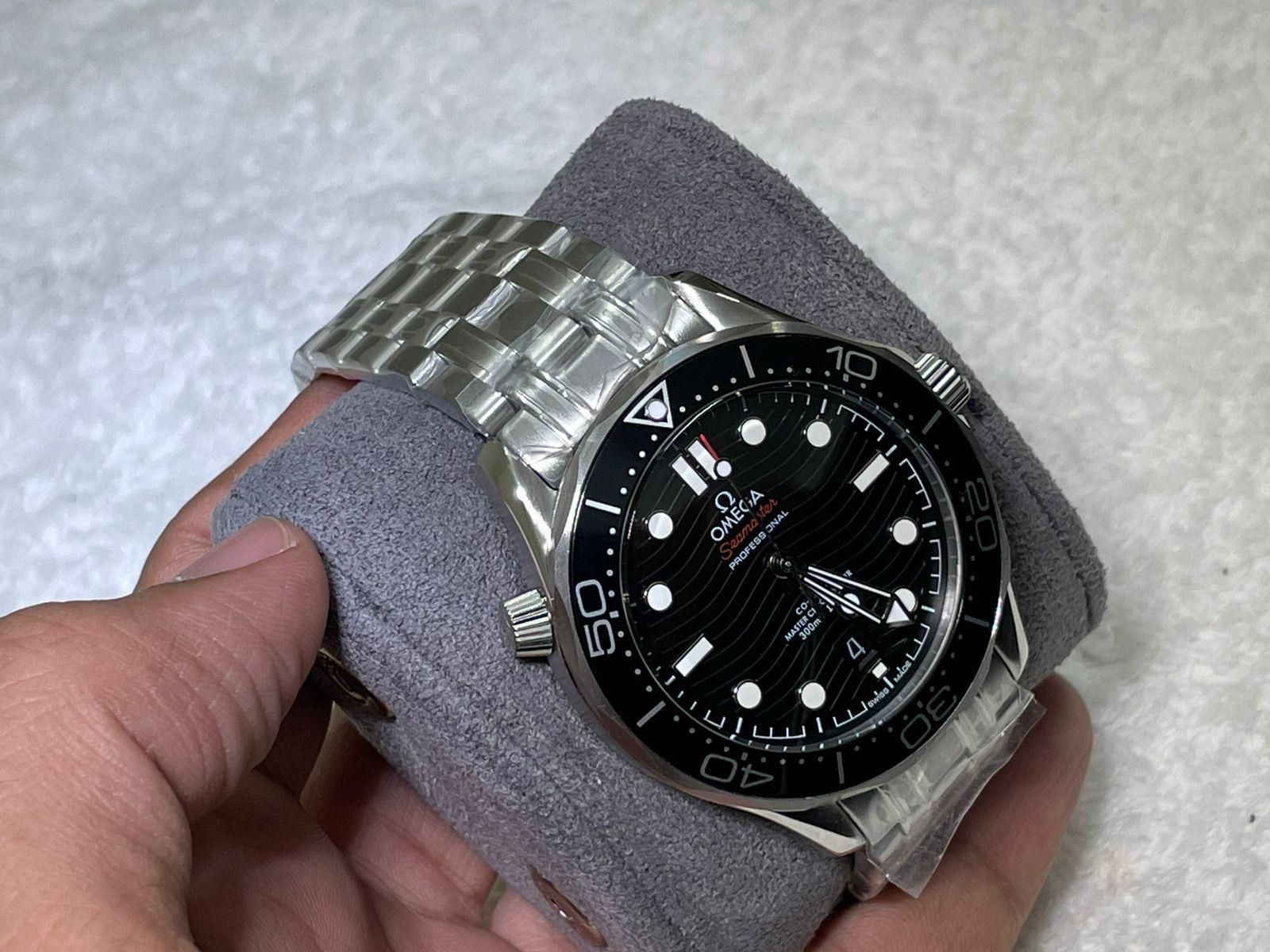 Omega _12