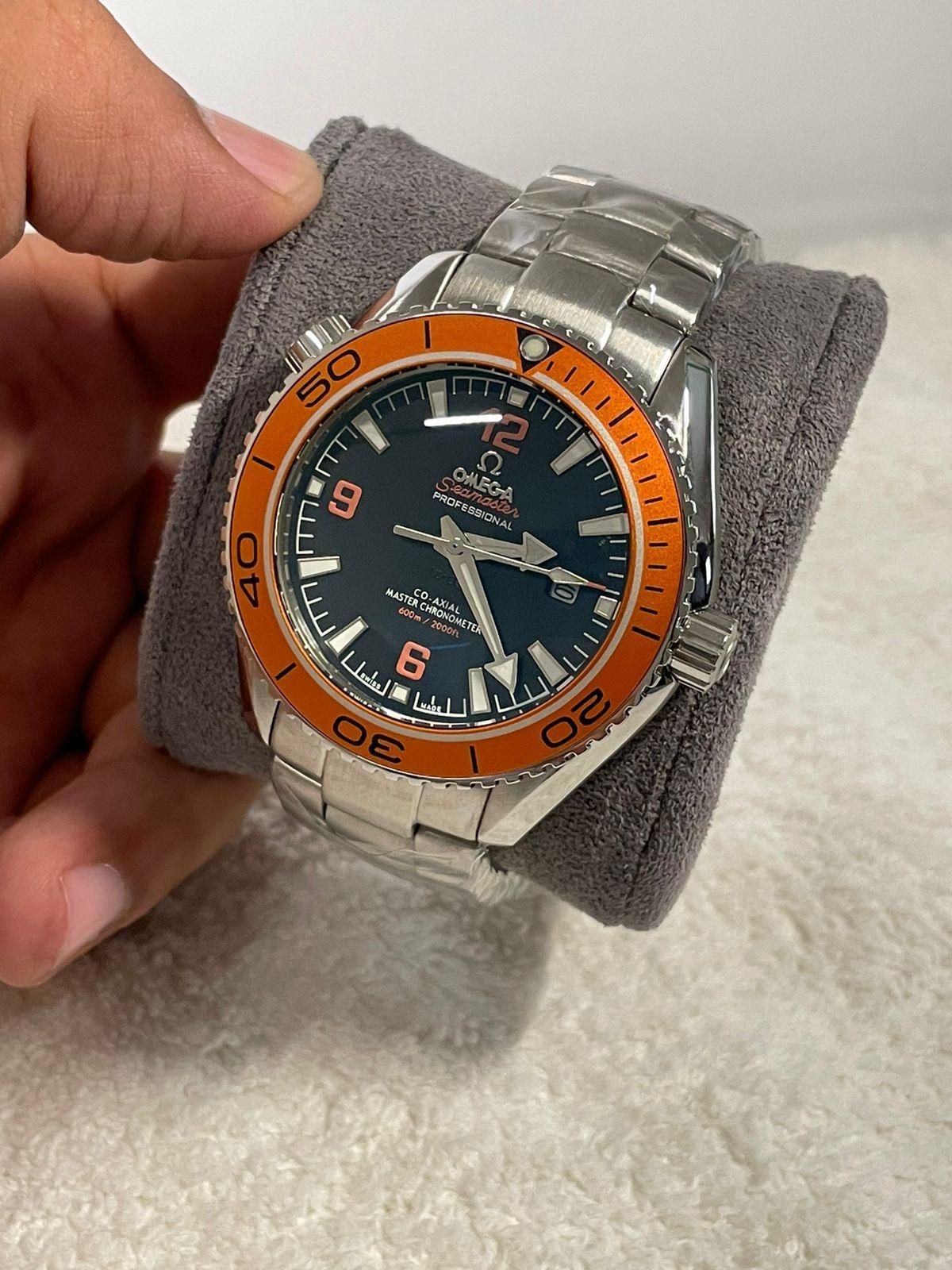 Omega _15
