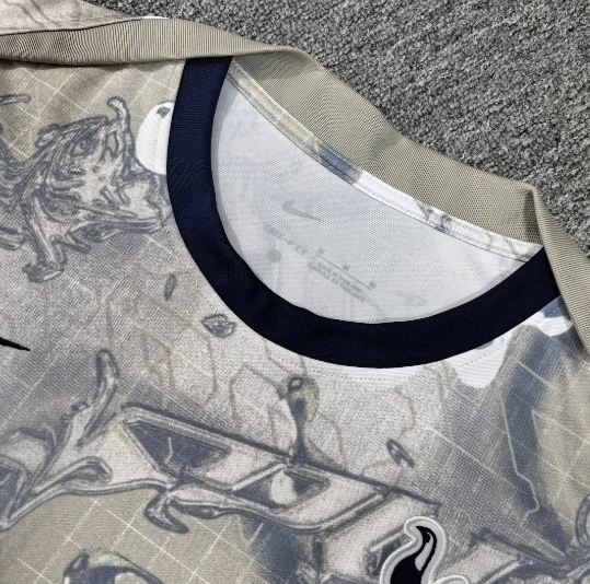 Camiseta Tottenham Pre-partido 25/26_1