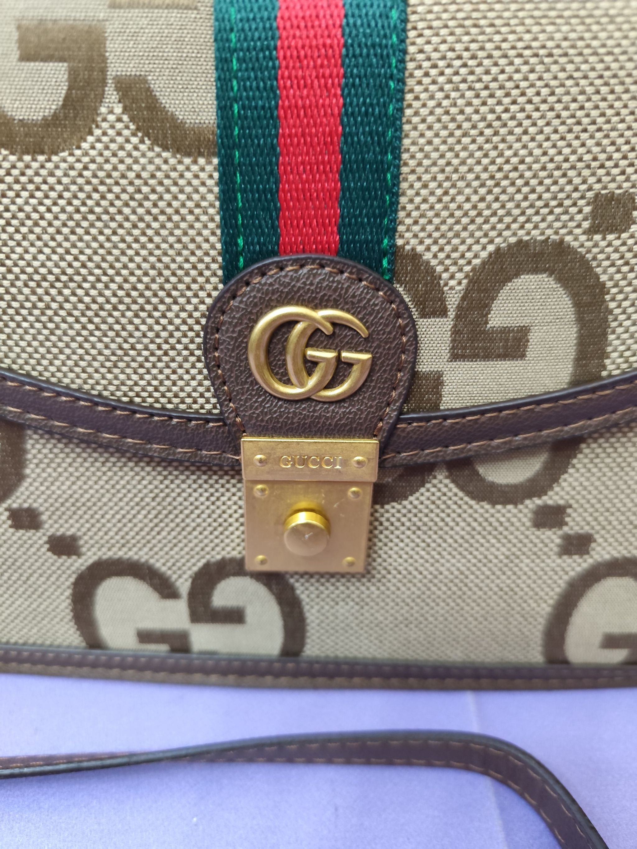 Bolsos GG, mediano, estampado g grandes_1
