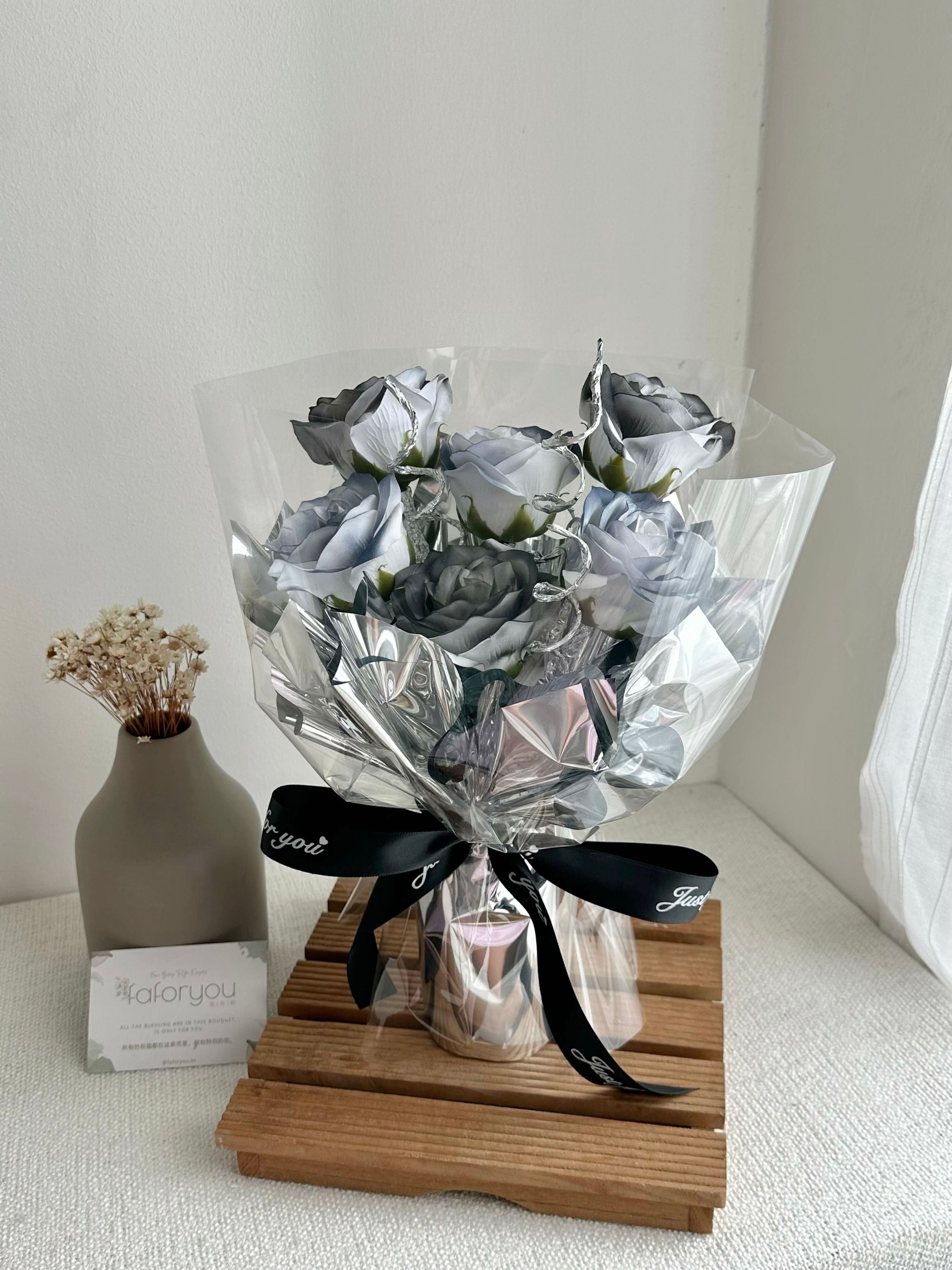 6 Stalk Soap Rose Galaxy Bouquet  _1