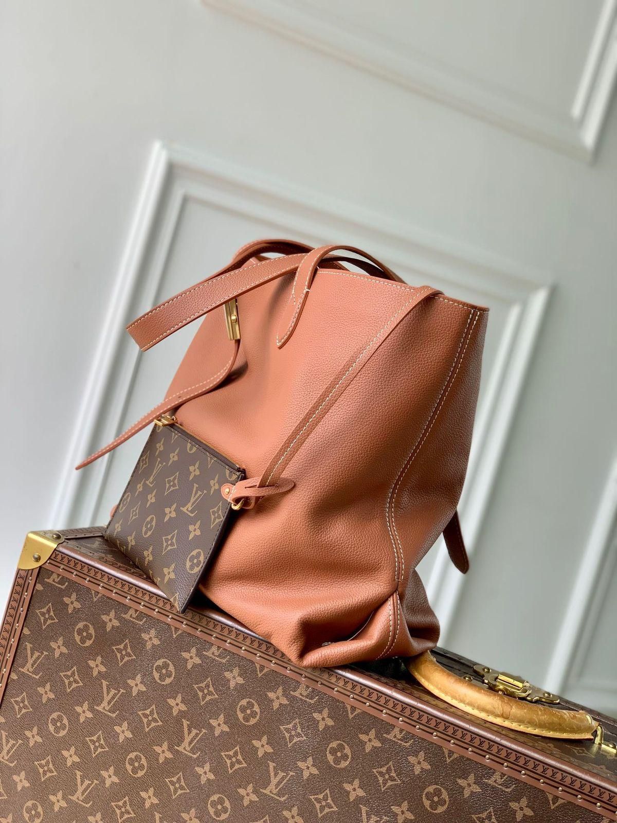 Louis Vuitton_37