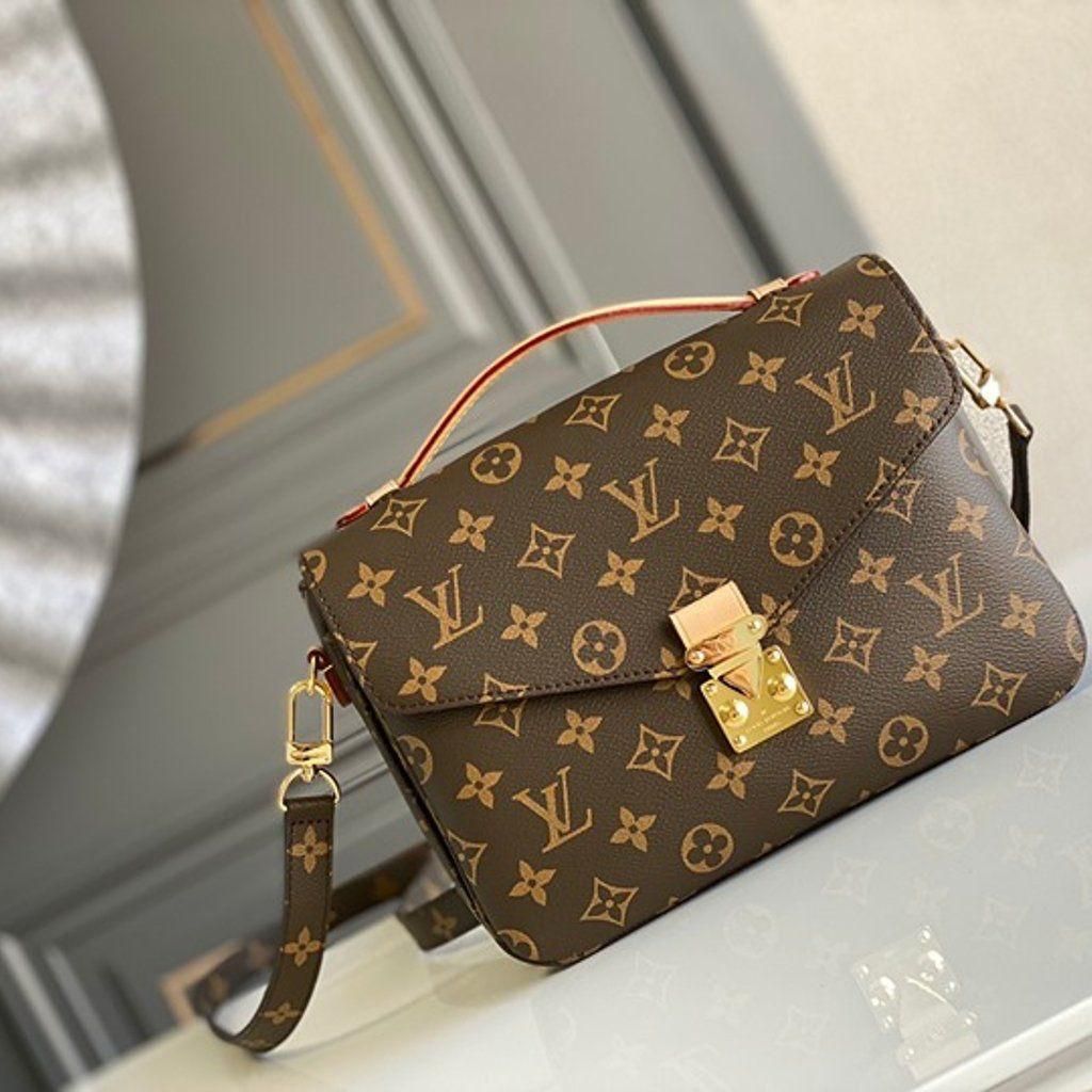 Louis Vuitton_0