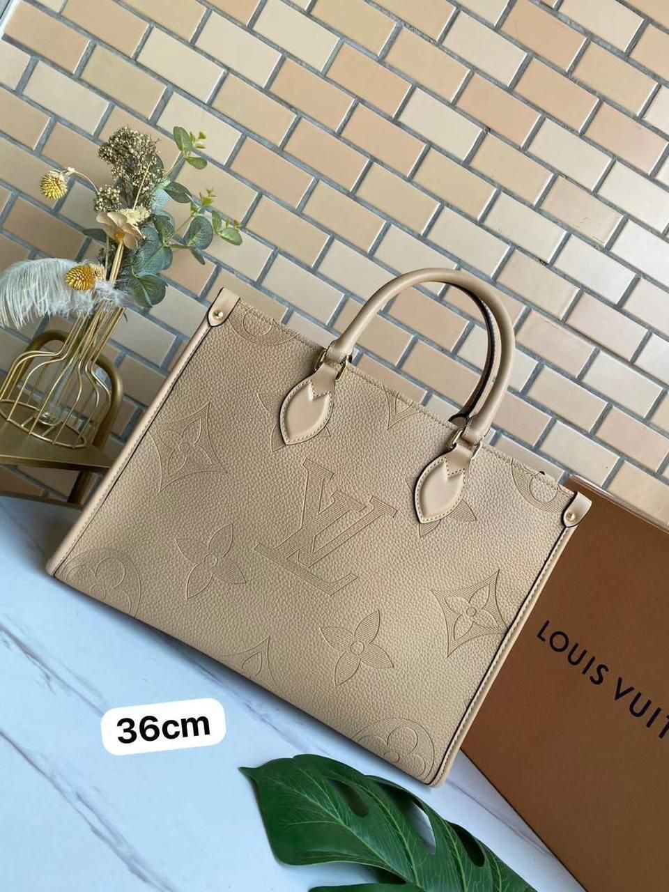 Louis Vuitton_26