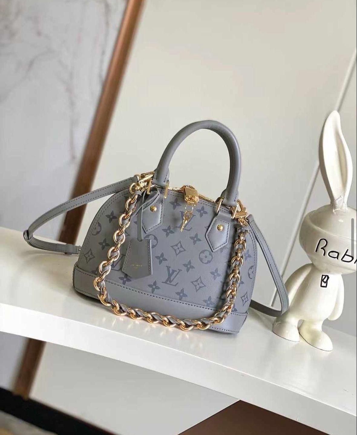 Louis Vuitton_32