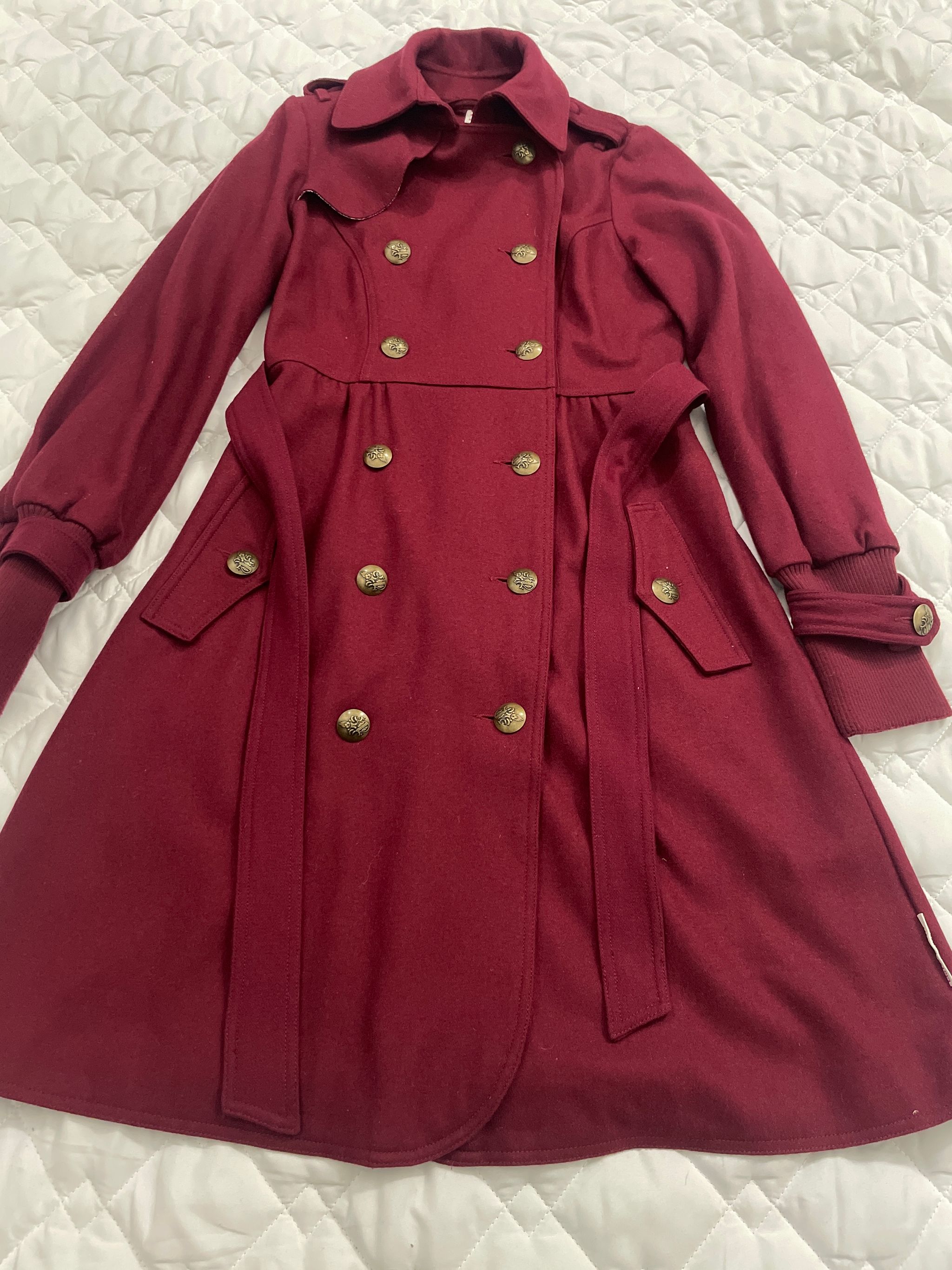 Burgundy women coat_0