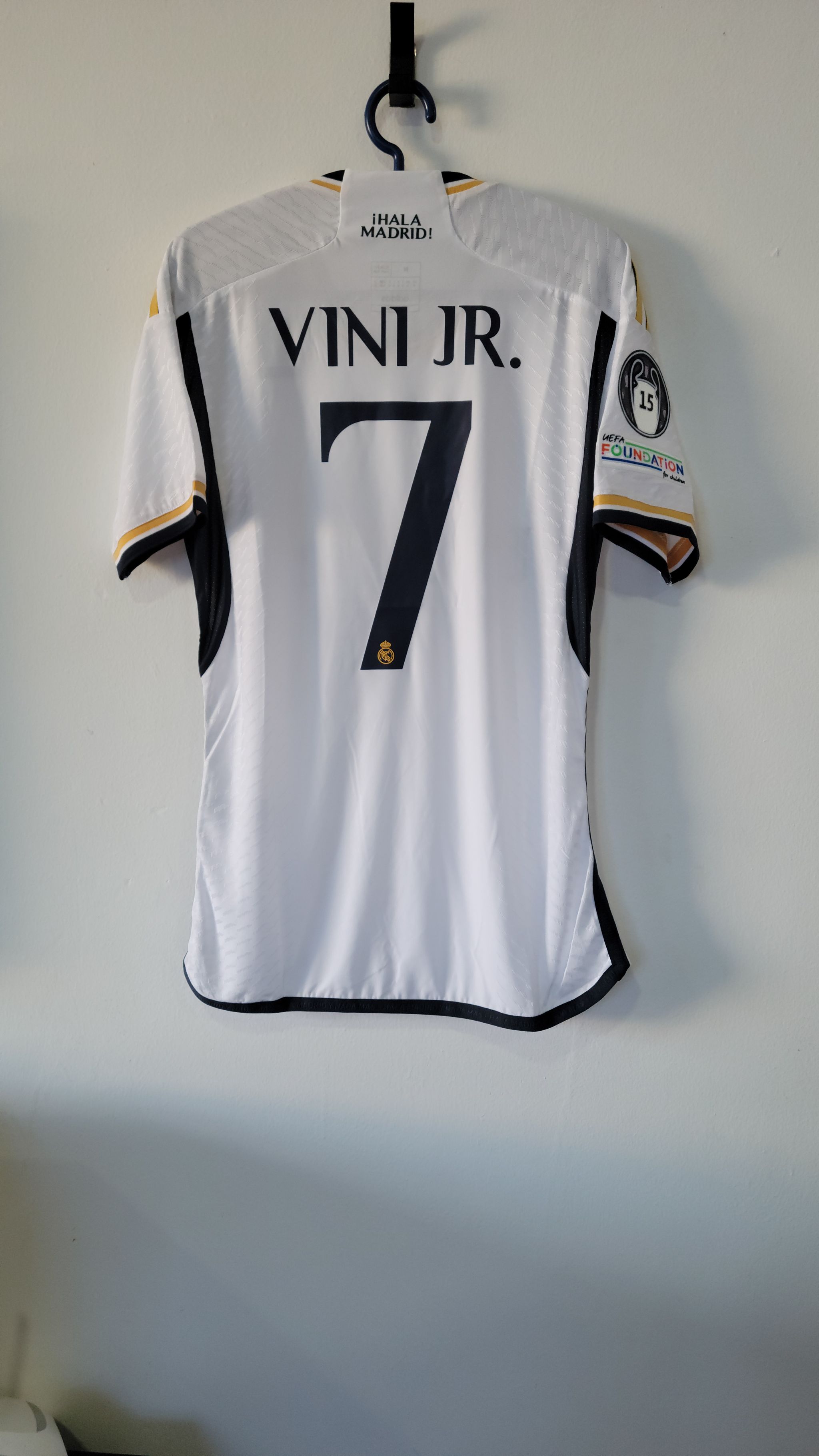 Real Madrid 2023/24 Home Shirt (White)_1