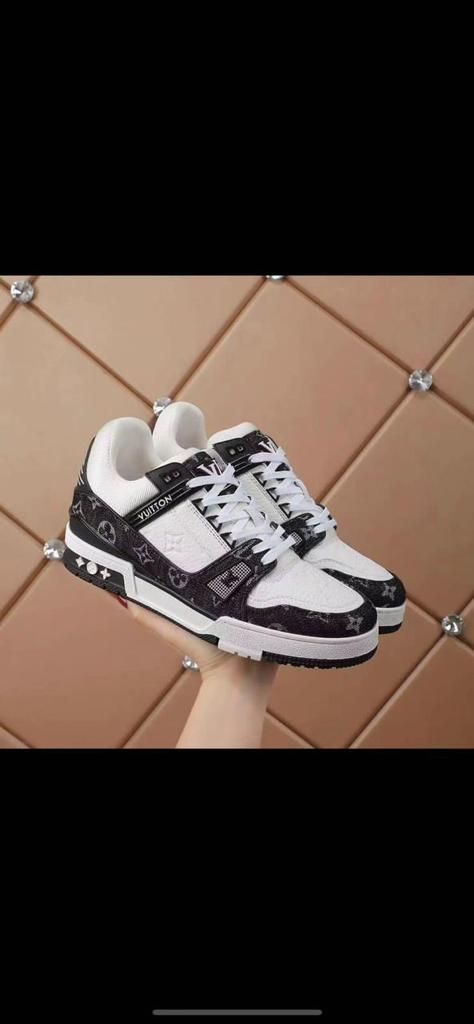 Louis Vuitton _26