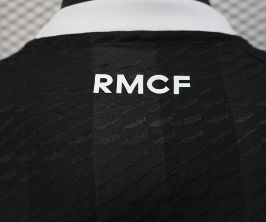 Camiseta edición especial Real Madrid 25/26_2