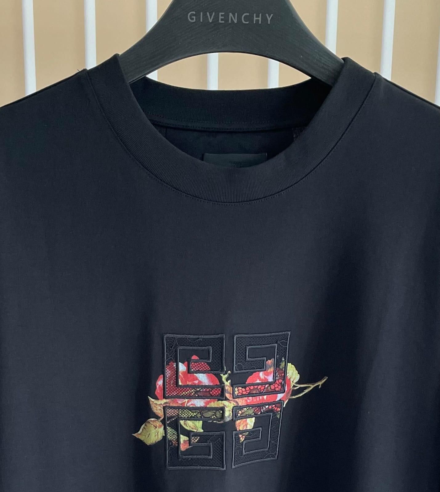 Givenchy  _17