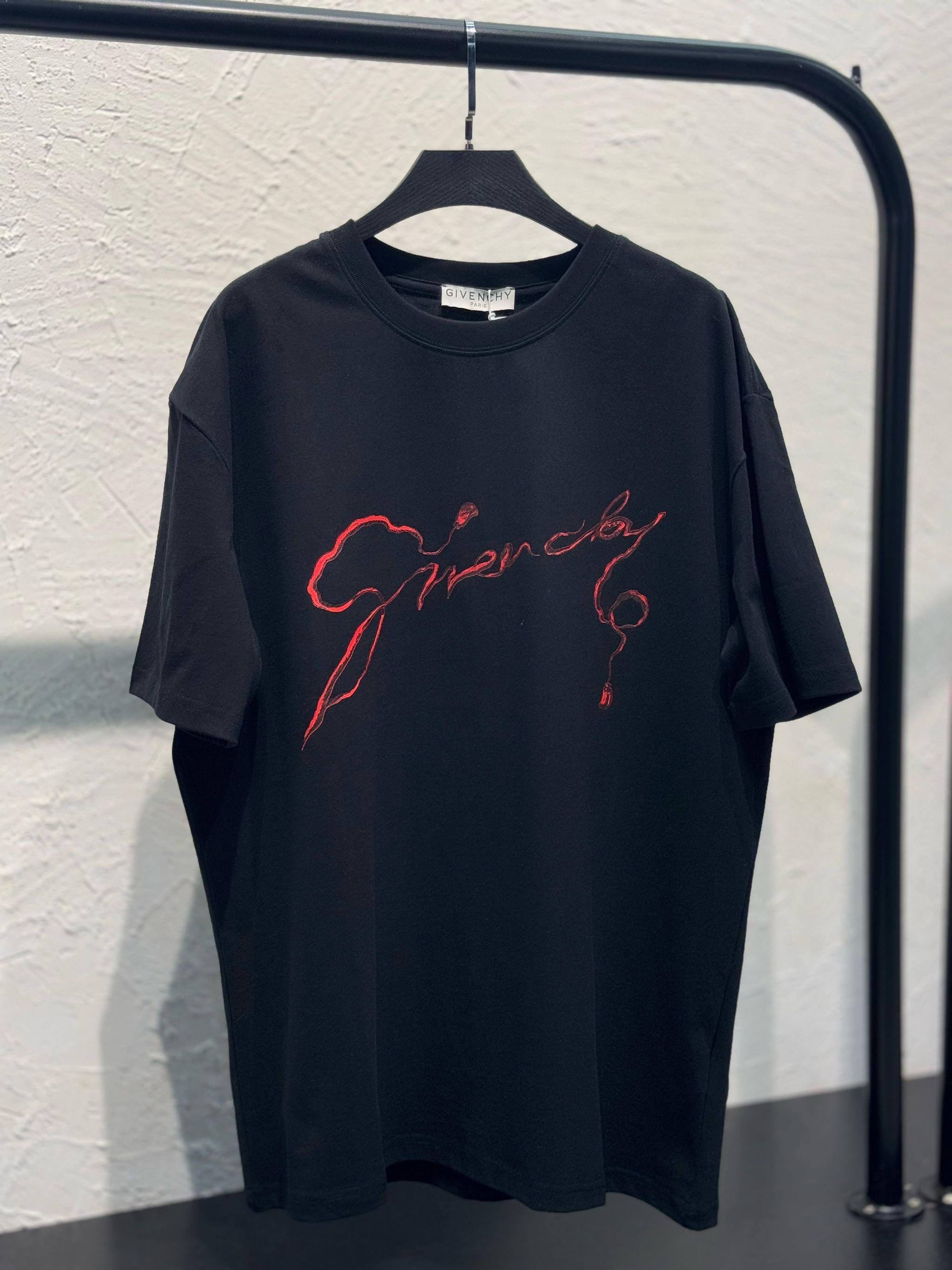 Givenchy  _12