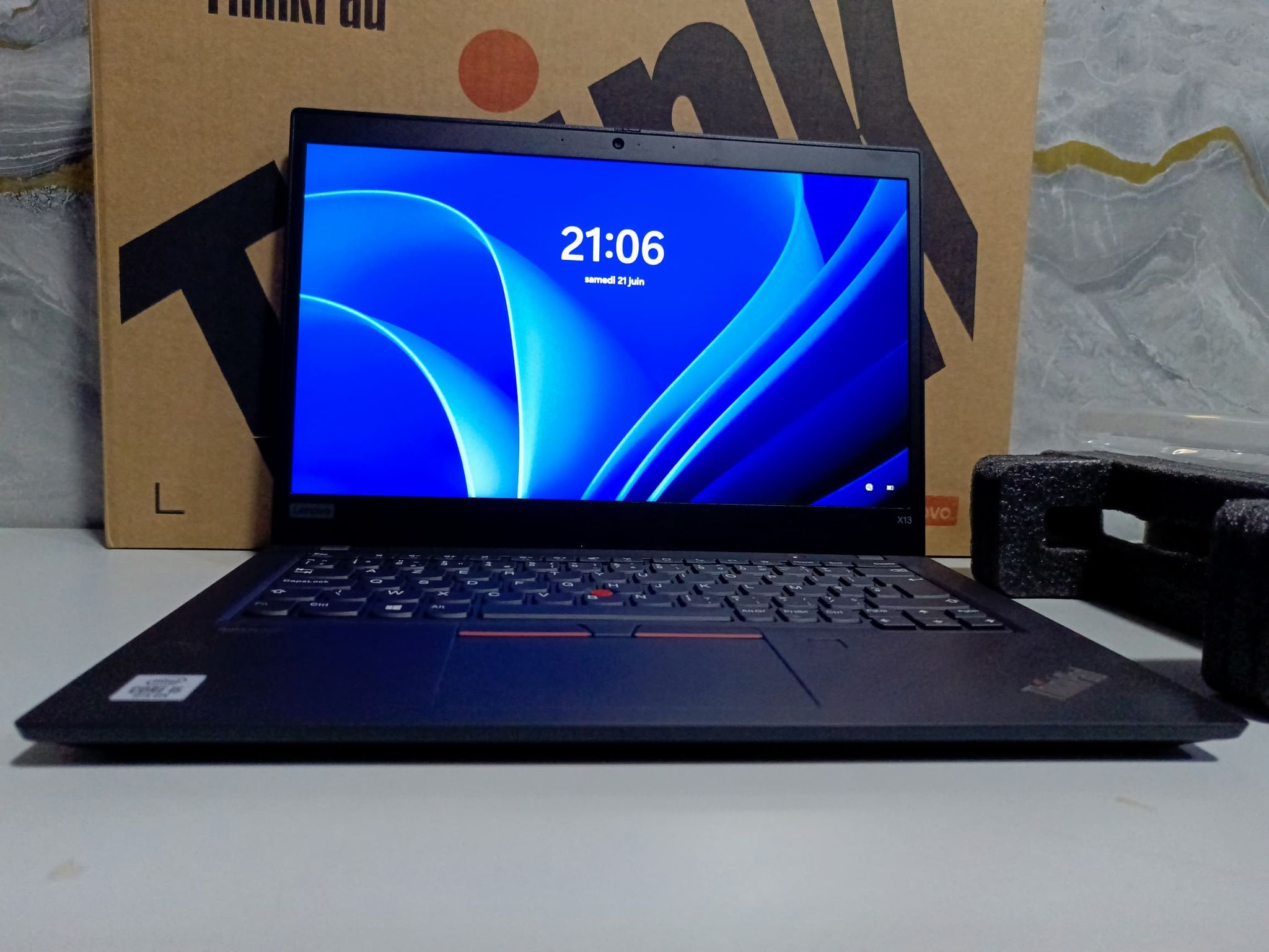Lenovo Thinkpad X13  _3