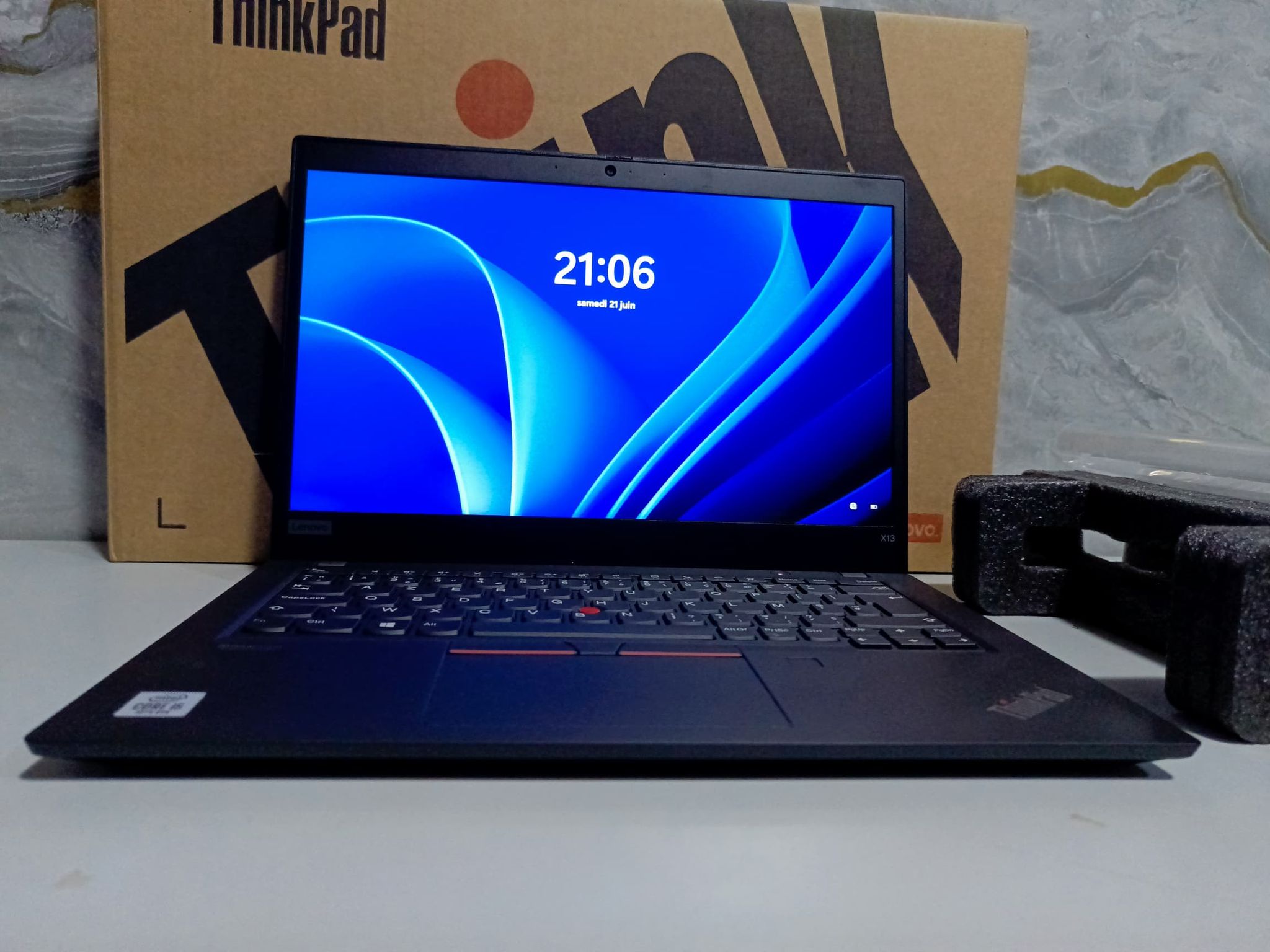 Lenovo Thinkpad X13  _2