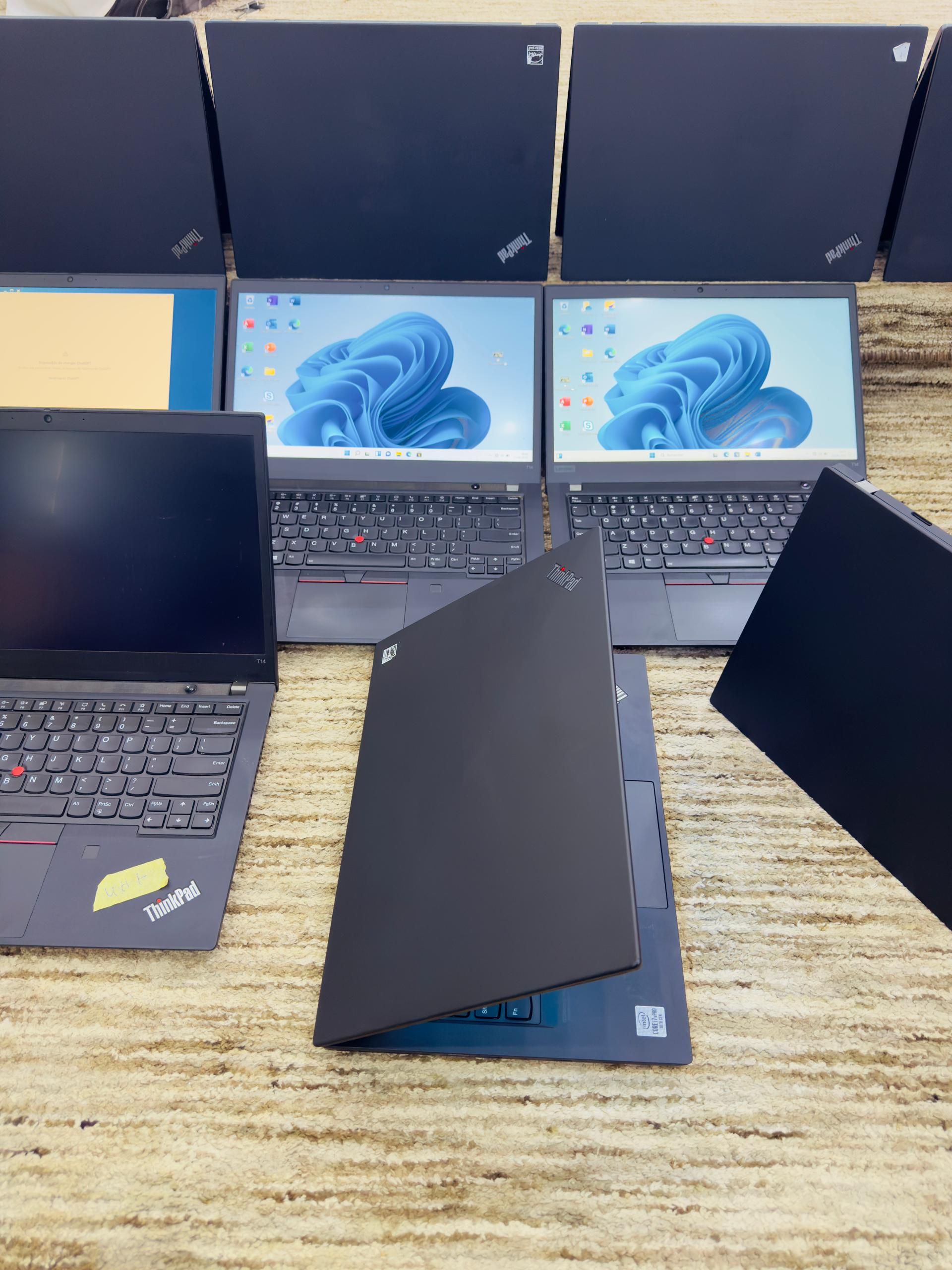 Lenovo ThinkPad T14 _0