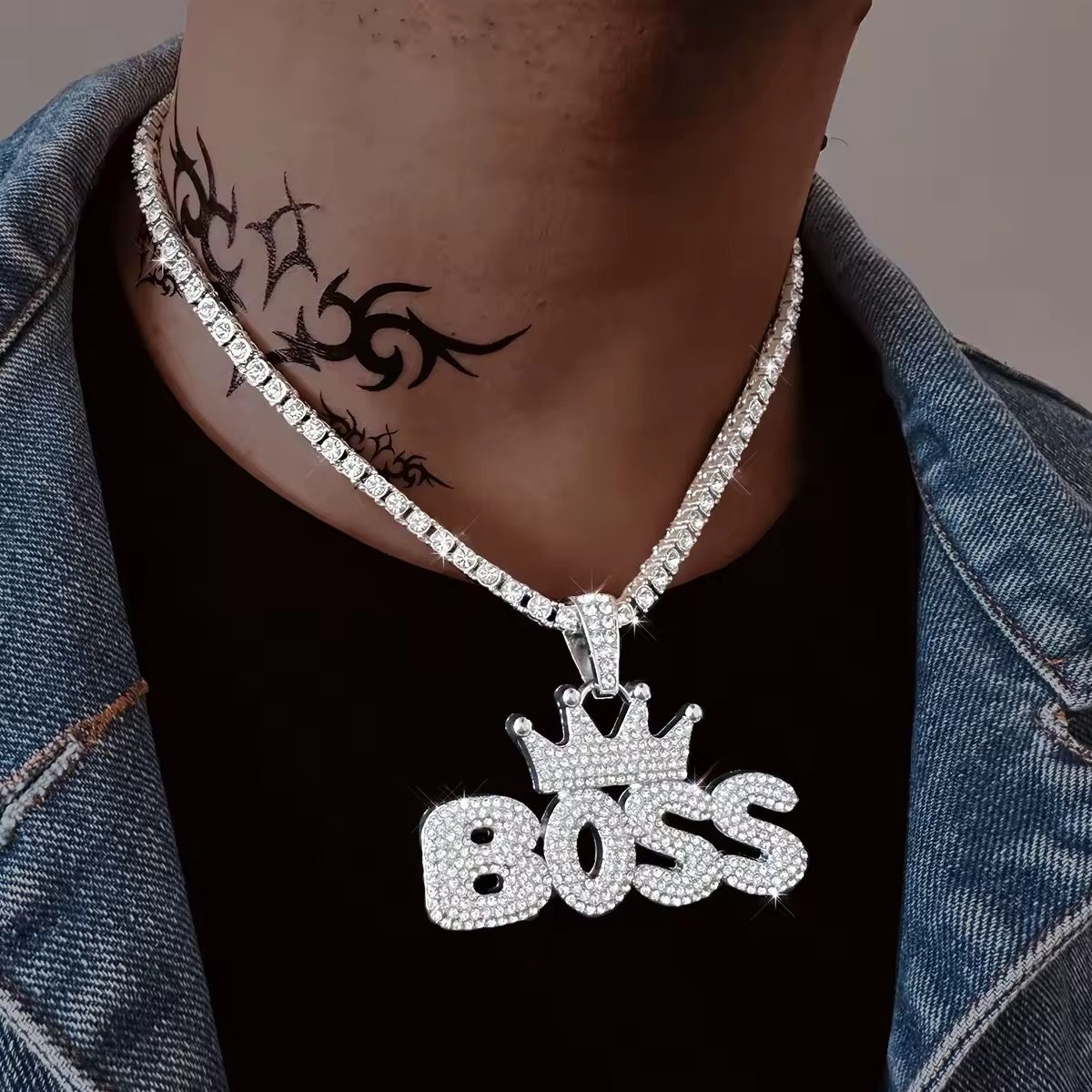 Iced Out Bling Men Hip Hop Jewelry Micro Paved 5A Rhinestone Crown Letter Boss Cool Sparking Rock Punk Pendant_5