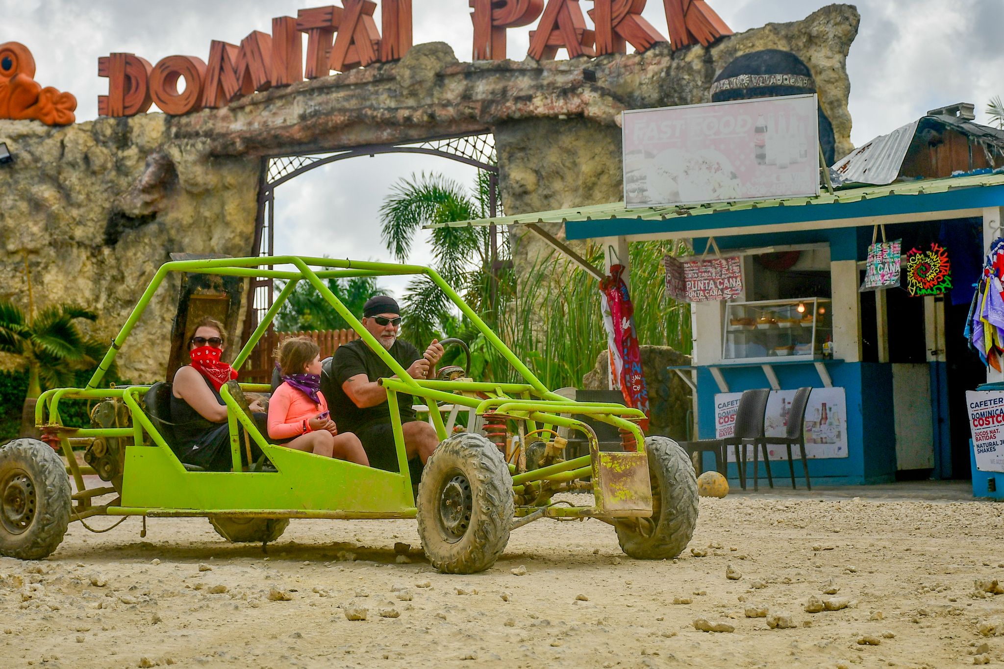 {FAMILY BUGGY FOR 3-4 }  Get ready for a wild ride! You'll drive your own buggy through muddy trails, explore a hidden cave, visit a traditional Dominican house for local tastings (like coffee, cacao & mamajuana), and finish off with a swim at the stunning Macao Beach. Adventure, culture, and fun—all in one tour!_2