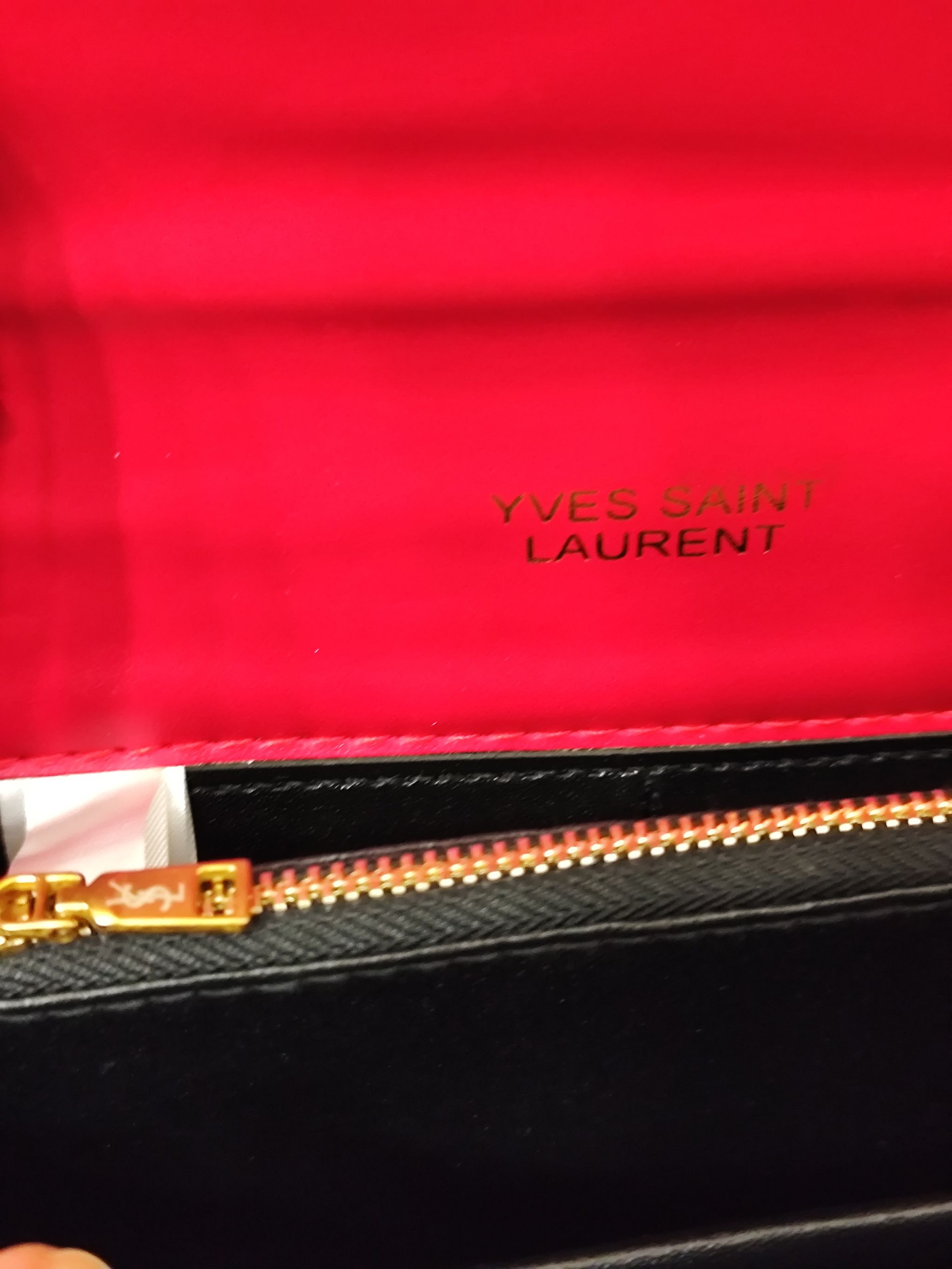 Bolsos YSL, color rojo_1