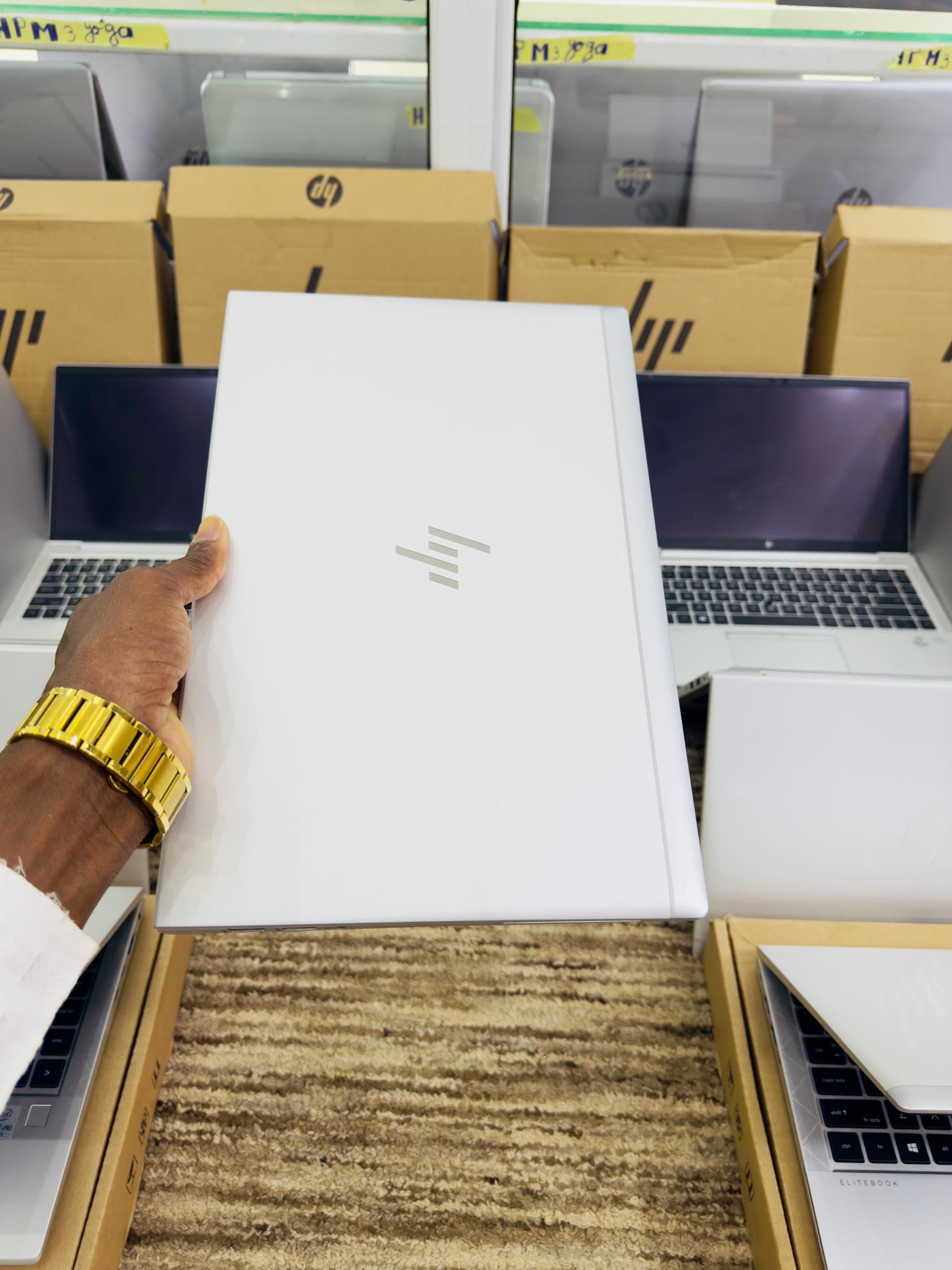  HP EliteBook 840 G7_1