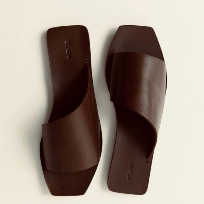 Soft Step Open-Toe Sandals_0