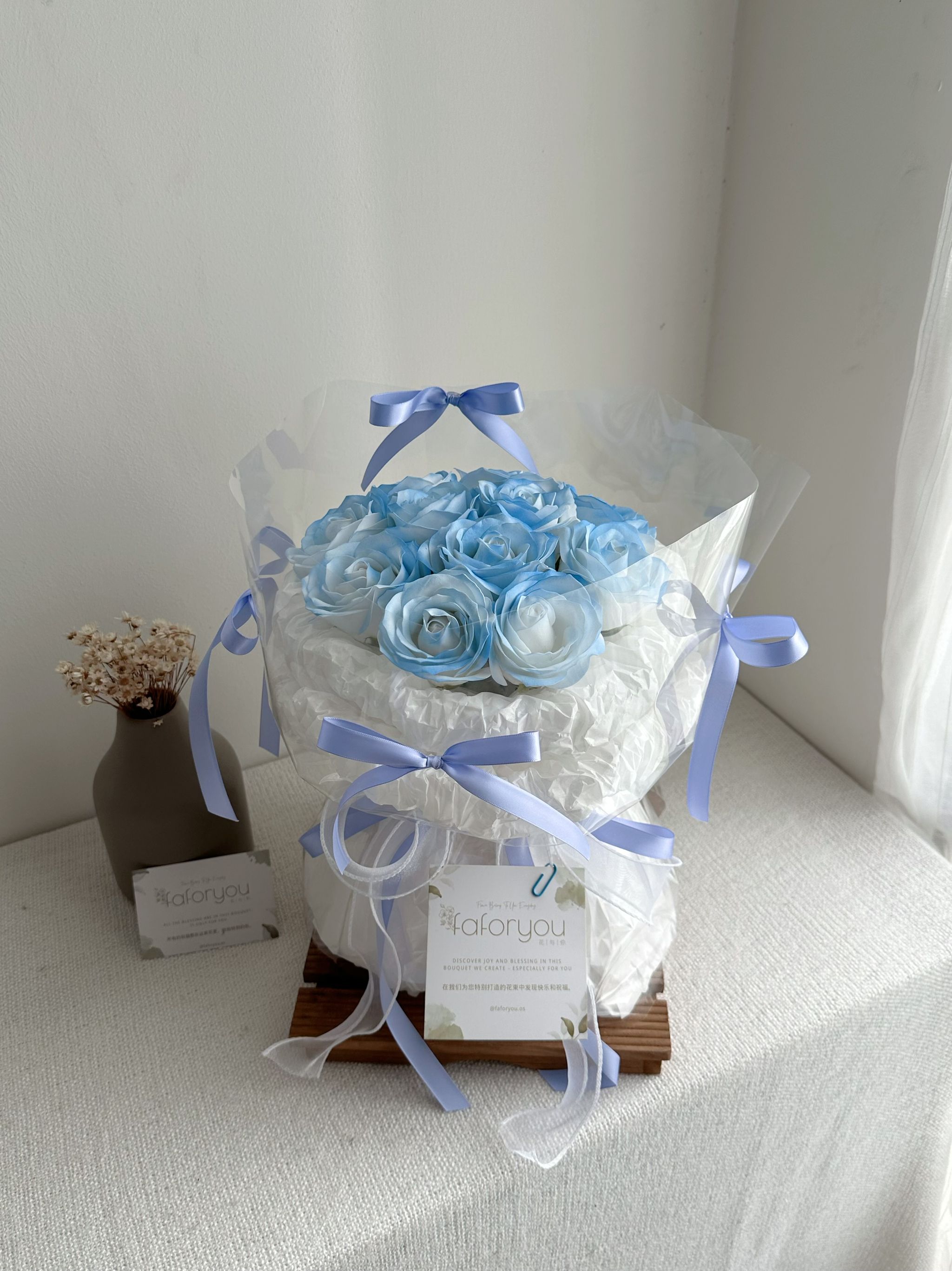 11 Stalk Soap Rose Bouquet_1