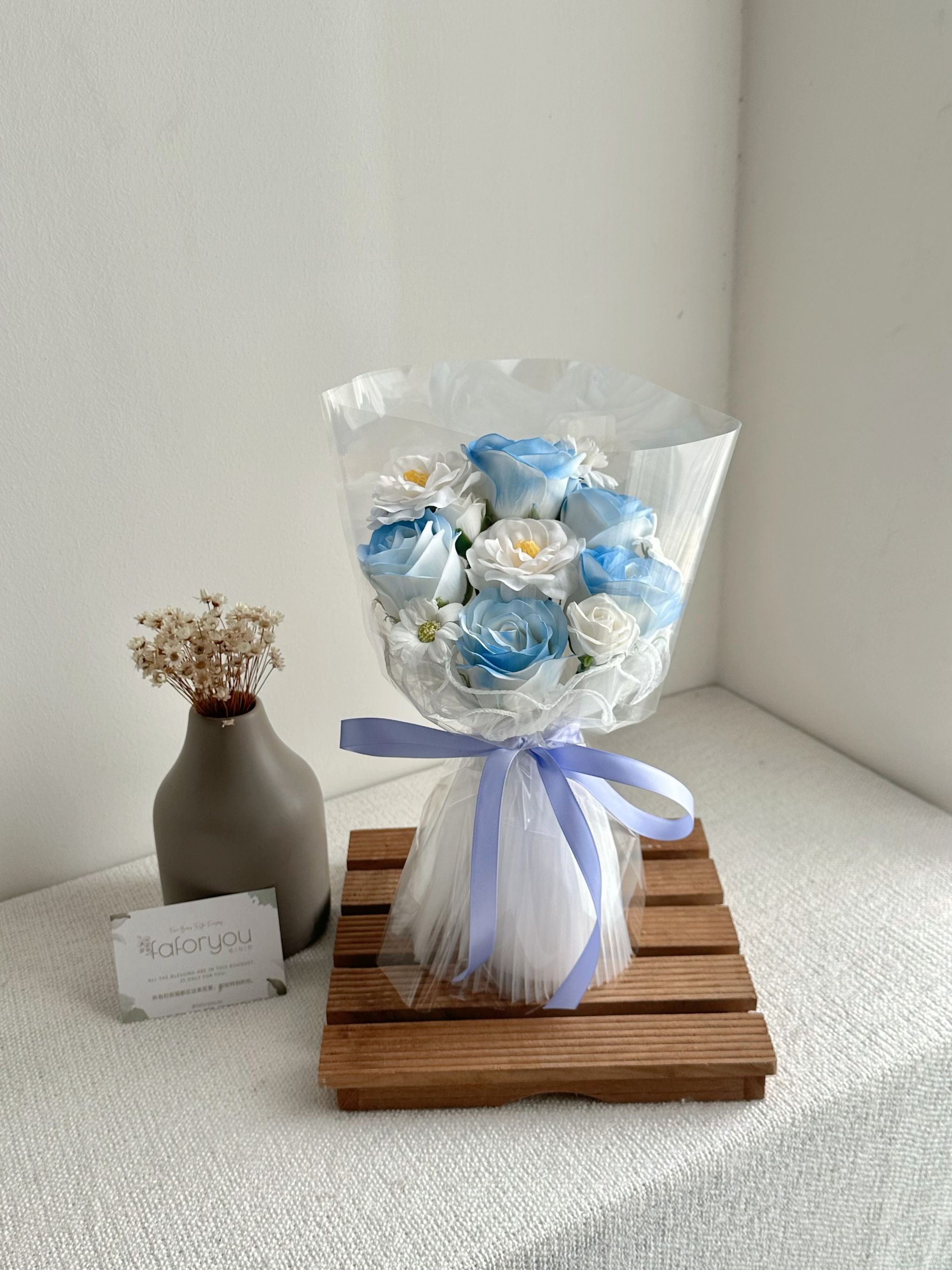 5 Stalk Soap Rose Mixed Bouquet _3