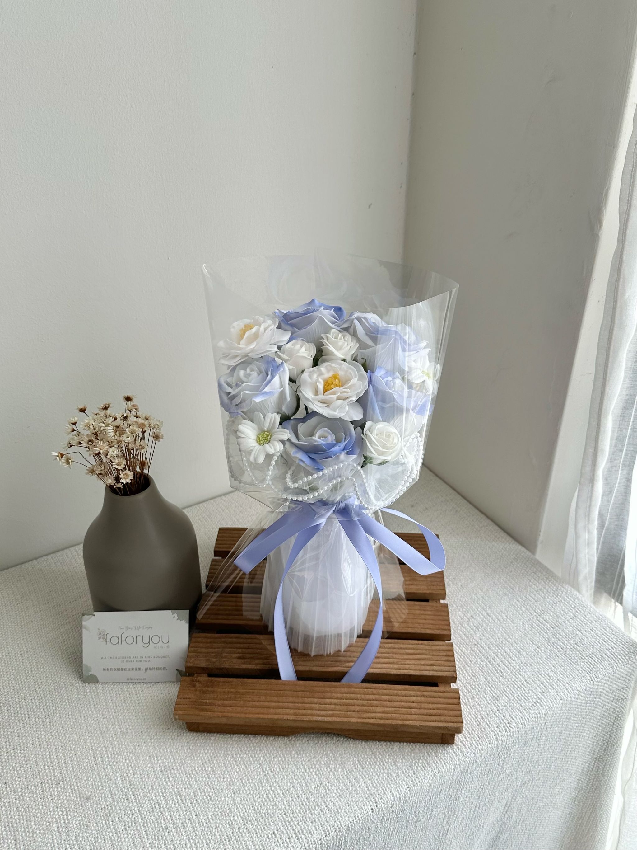 5 Stalk Soap Rose Mixed Bouquet _2