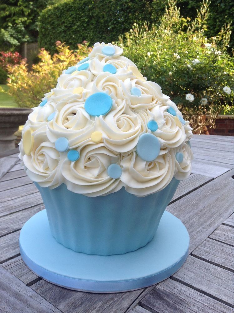 Giant Cupcake_9
